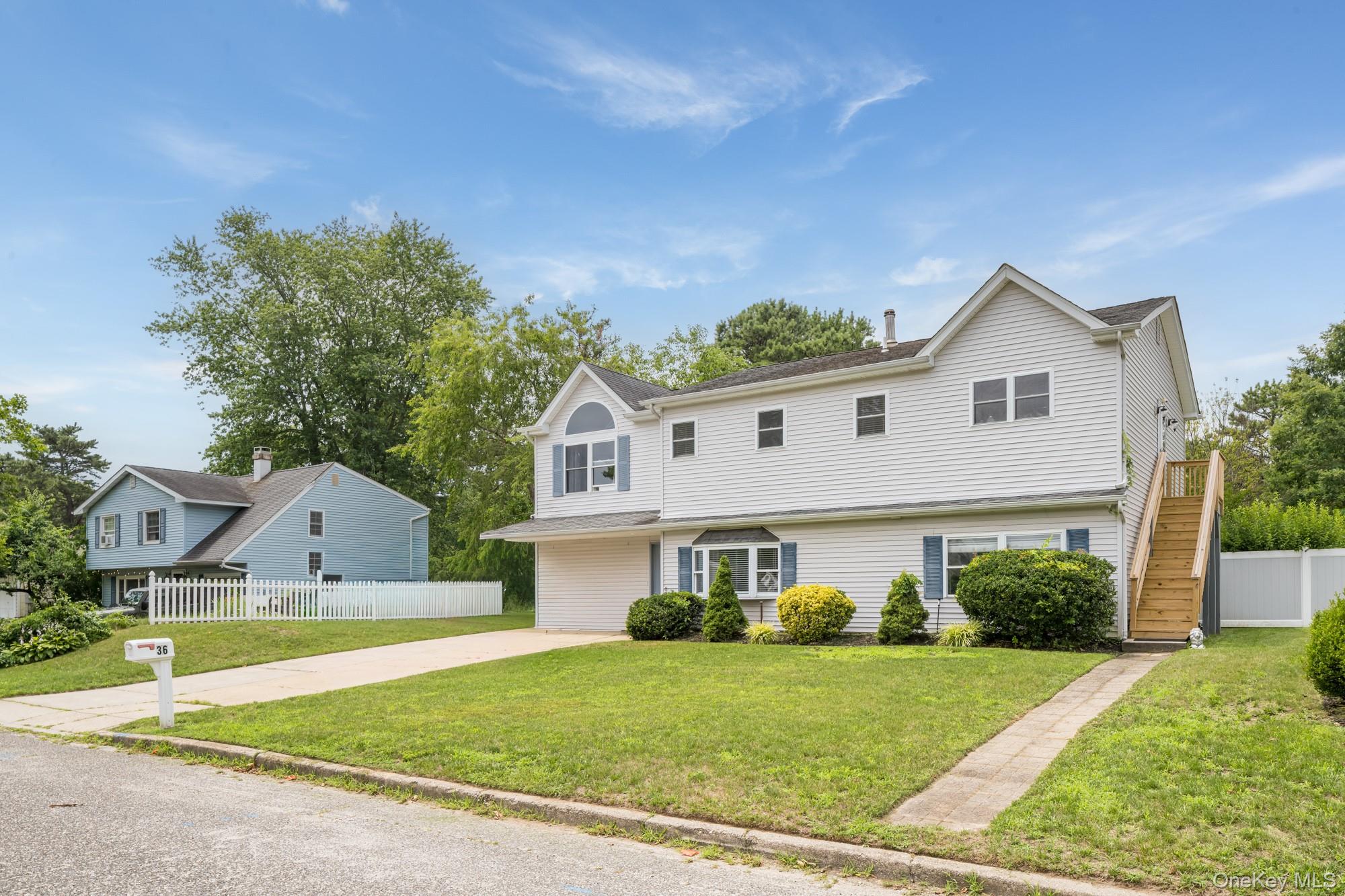 36 Balsam Drive Property Photo 2