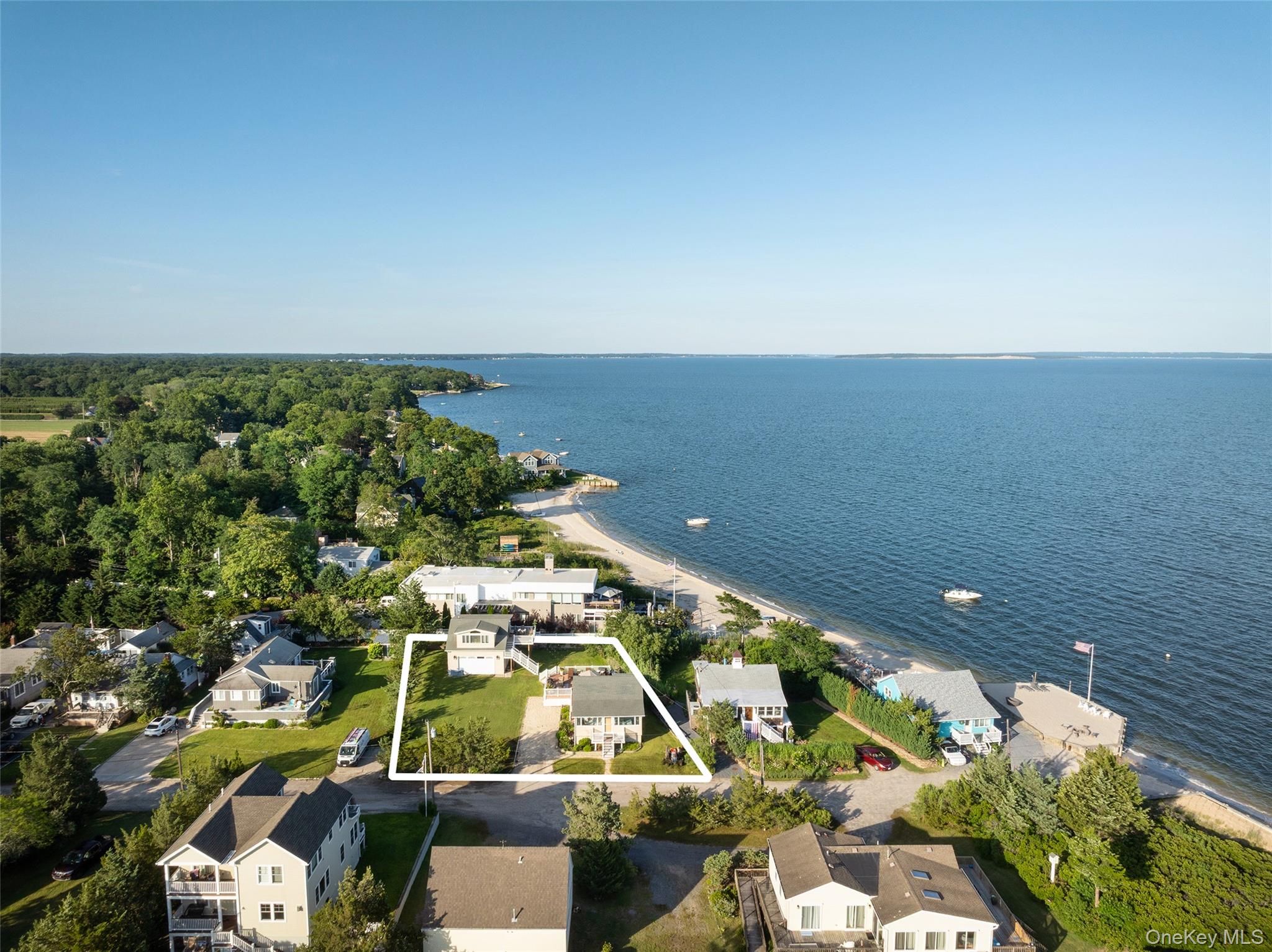 18 Beach Property Photo 2