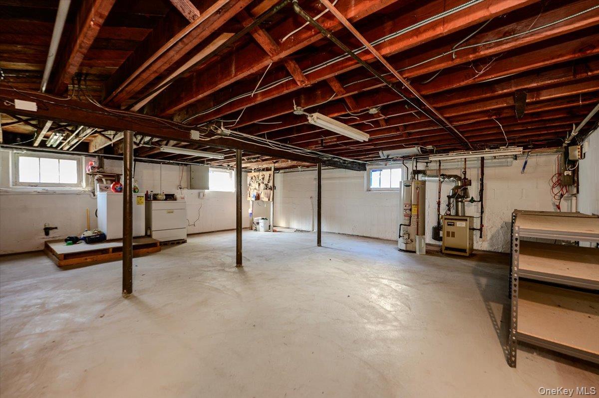 1080 Roselle Place Property Photo 19