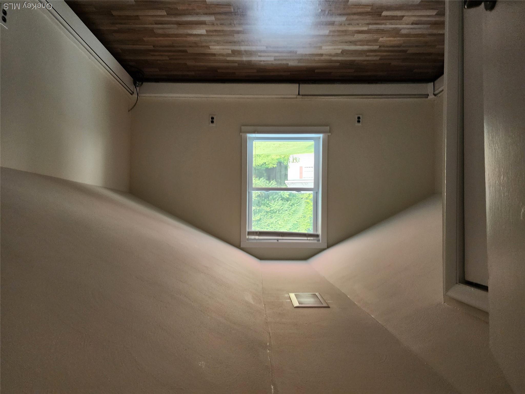 32 Osborne Hill Road Property Photo 17