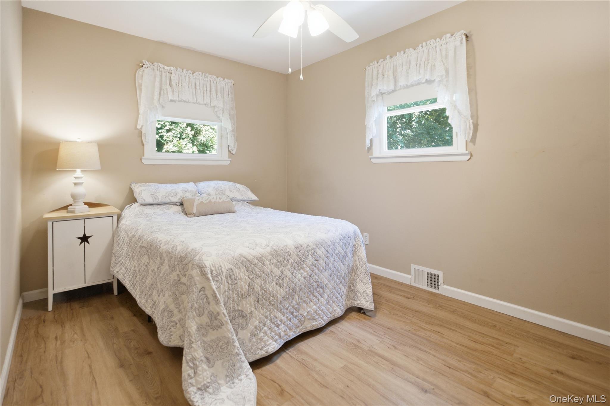 5 Columbine Avenue Property Photo 13