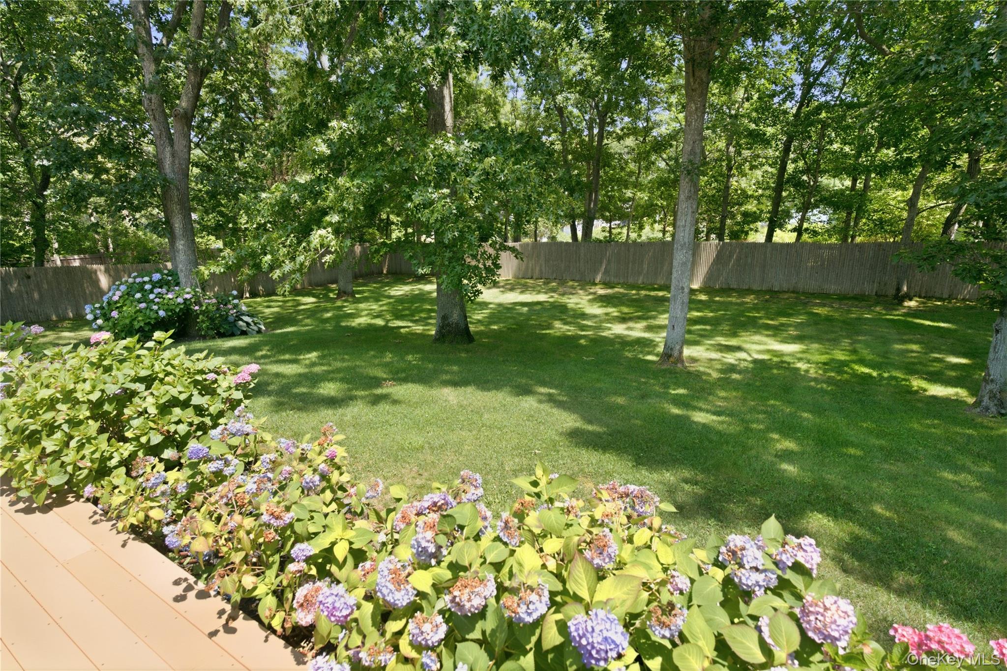 5 Columbine Avenue Property Photo 21