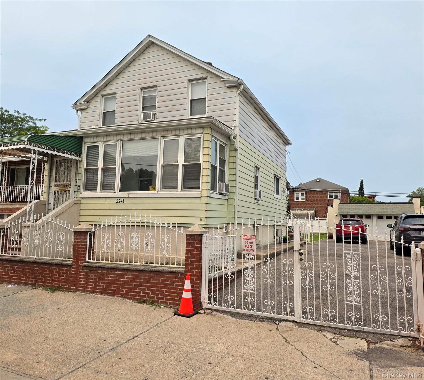 2241 Haviland Avenue Property Photo 3