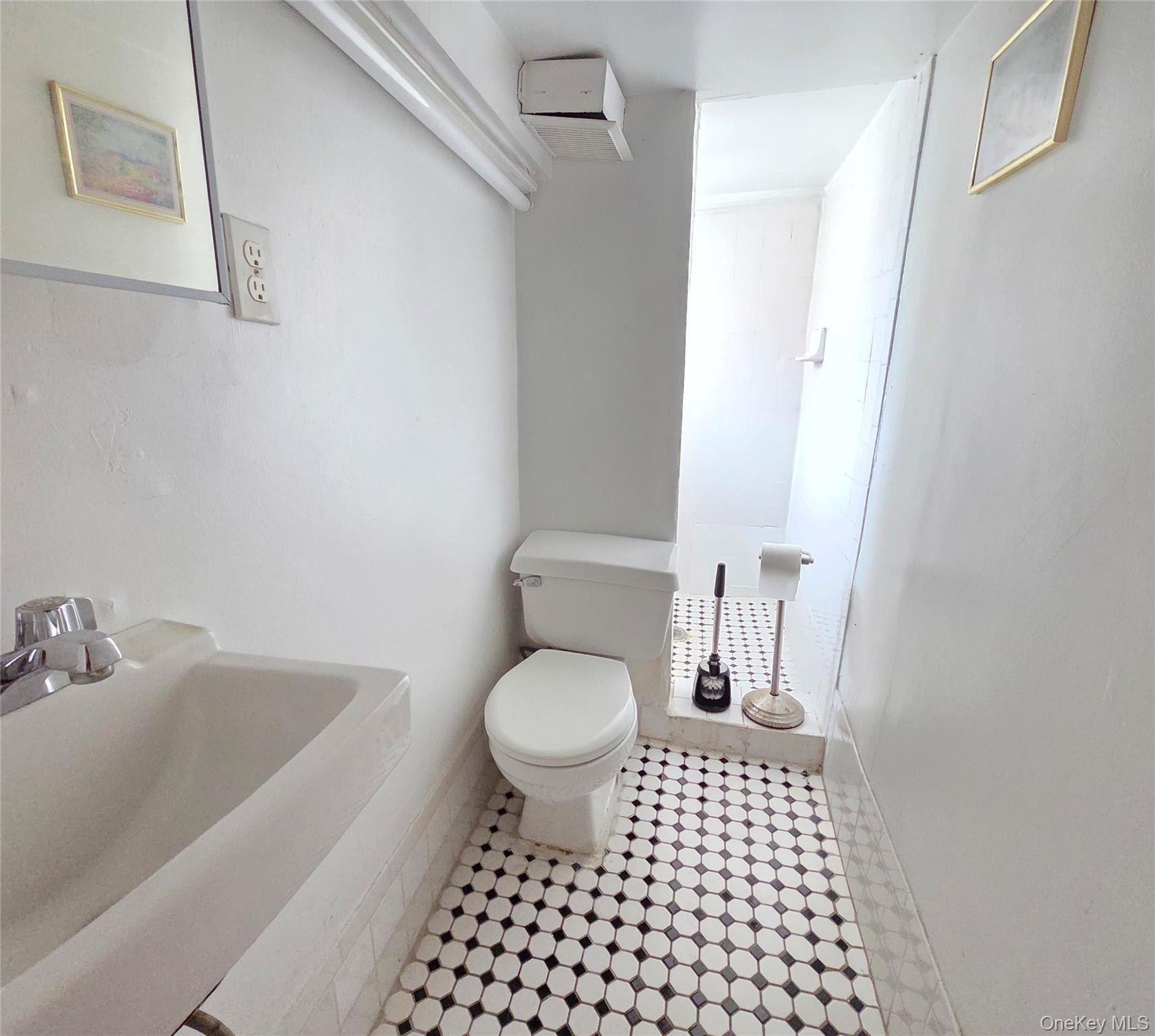 2241 Haviland Avenue Property Photo 19