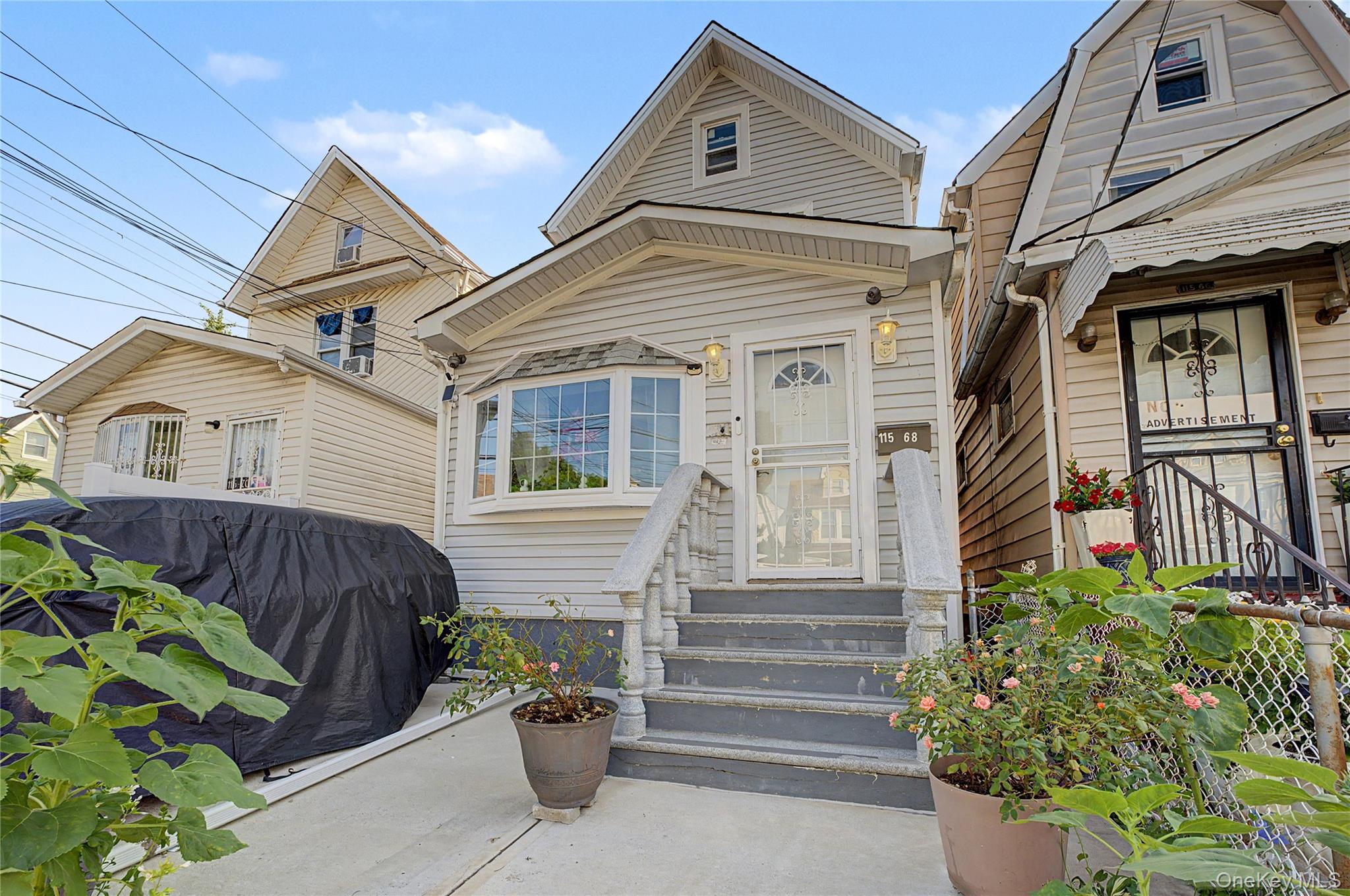11568 155th Street Property Photo 2