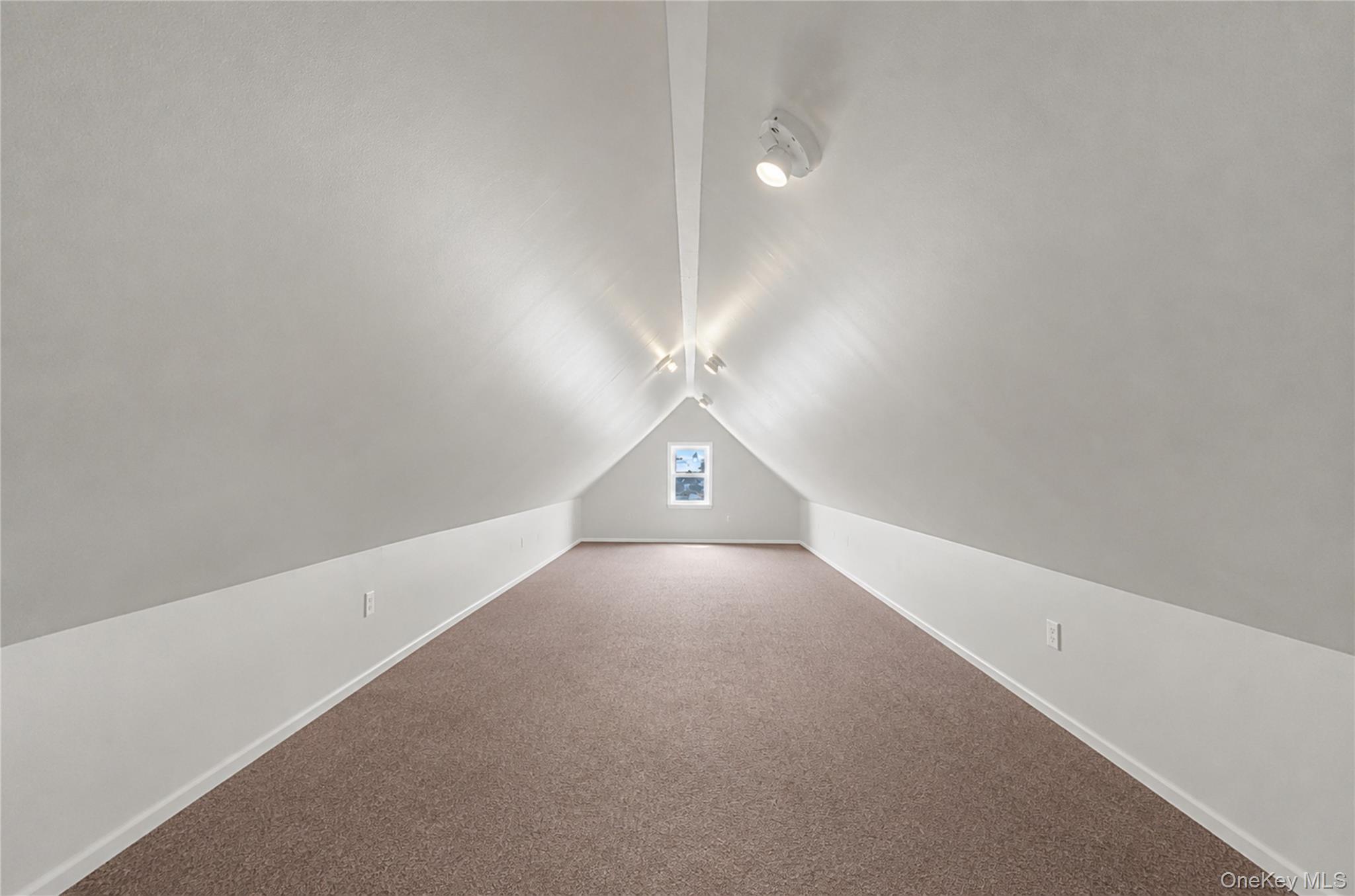11568 155th Street Property Photo 18