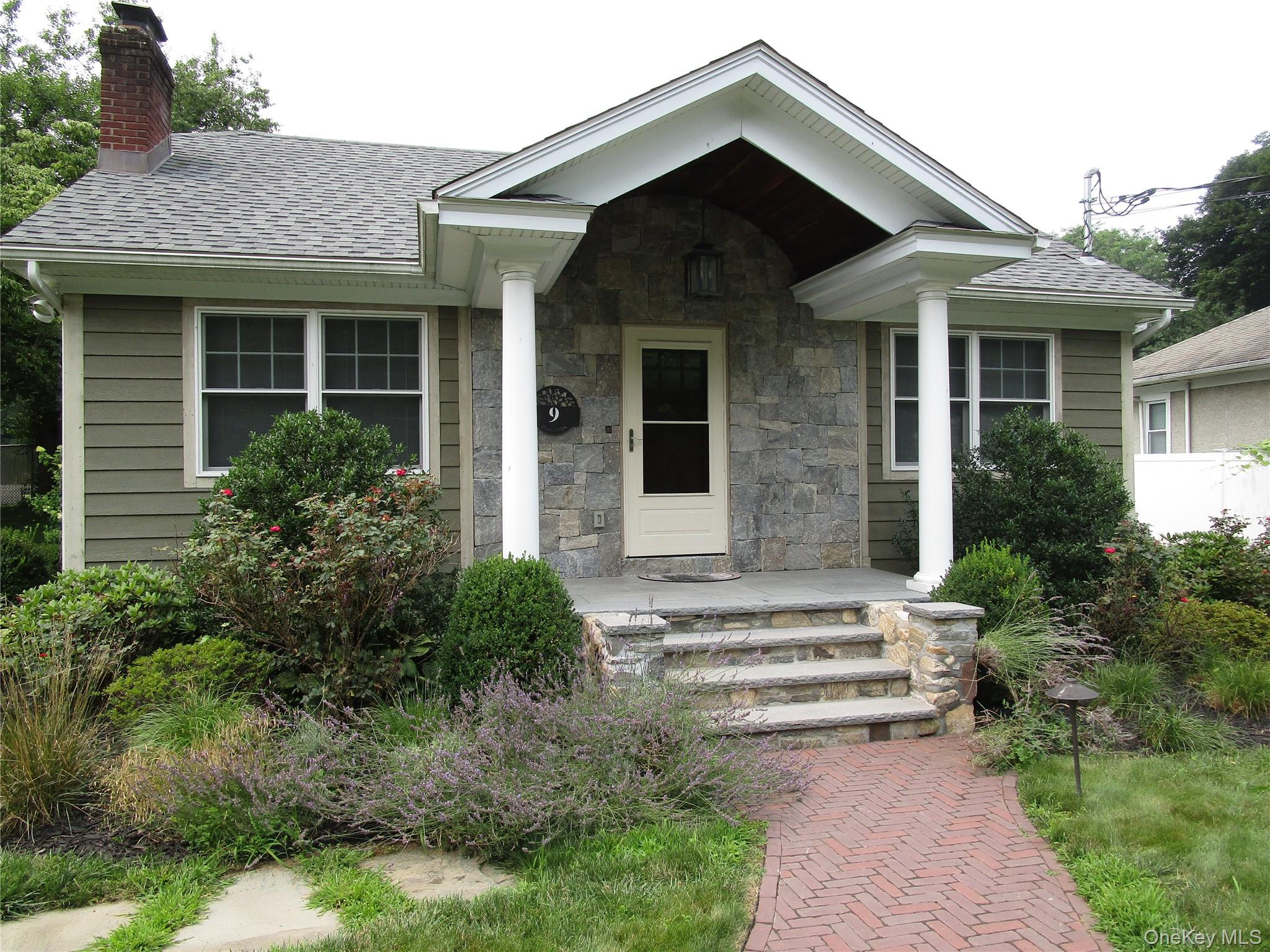 9 Gallows Hill Road Property Photo 2