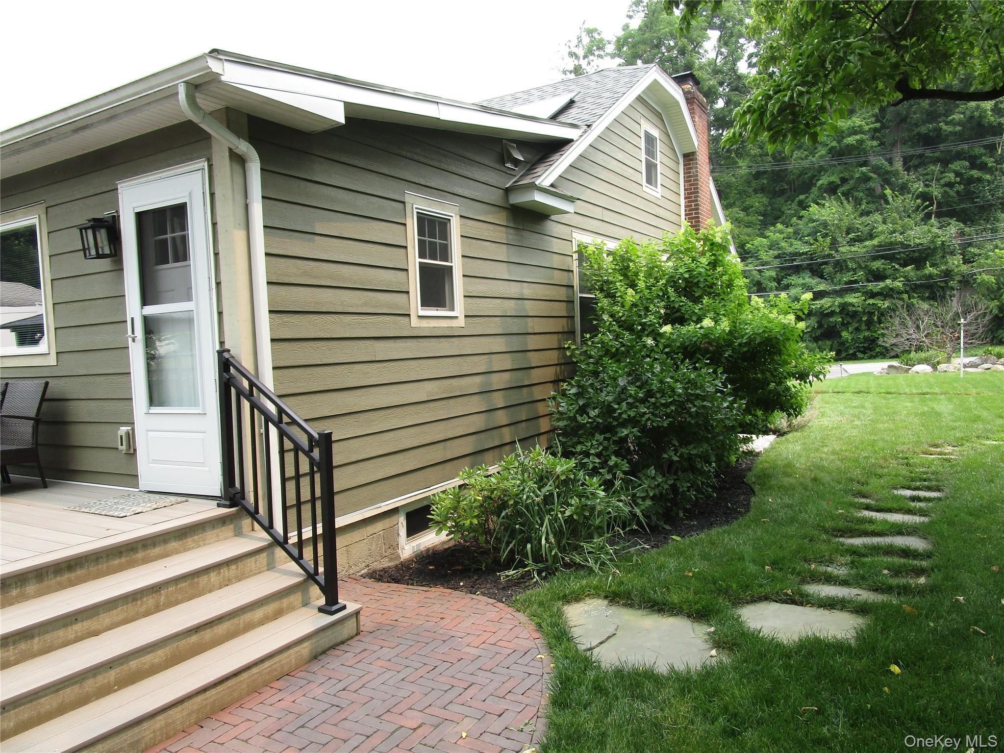 9 Gallows Hill Road Property Photo 4