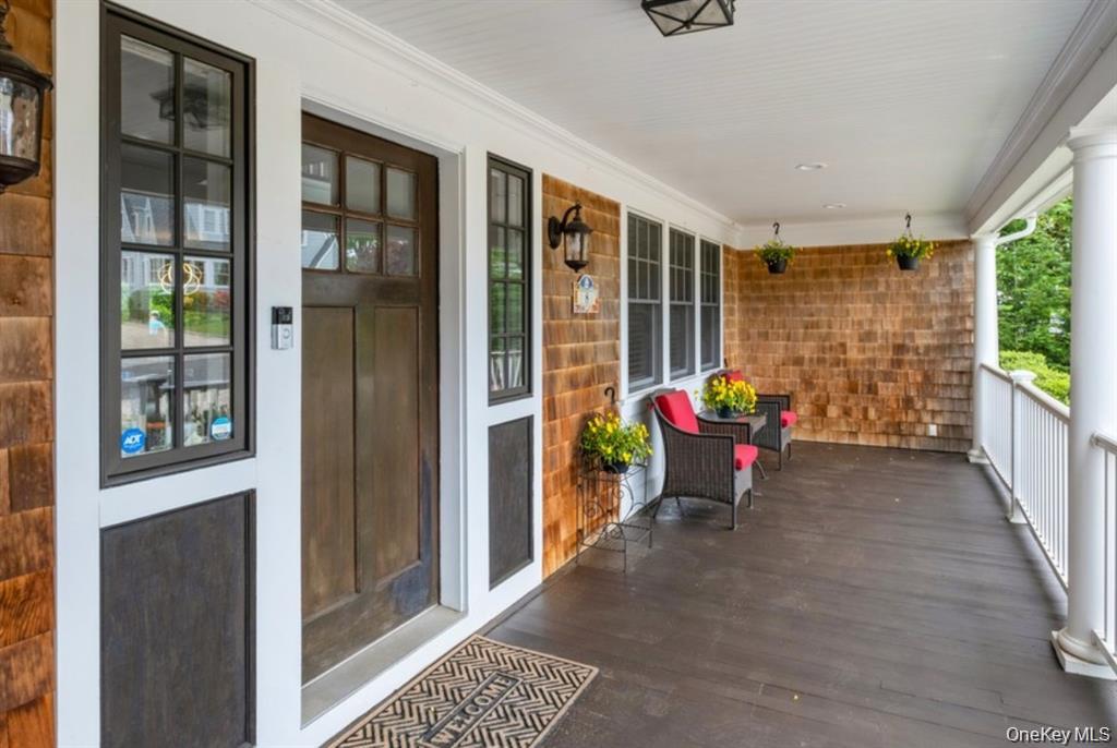 8 Hilltop Drive Property Photo 3
