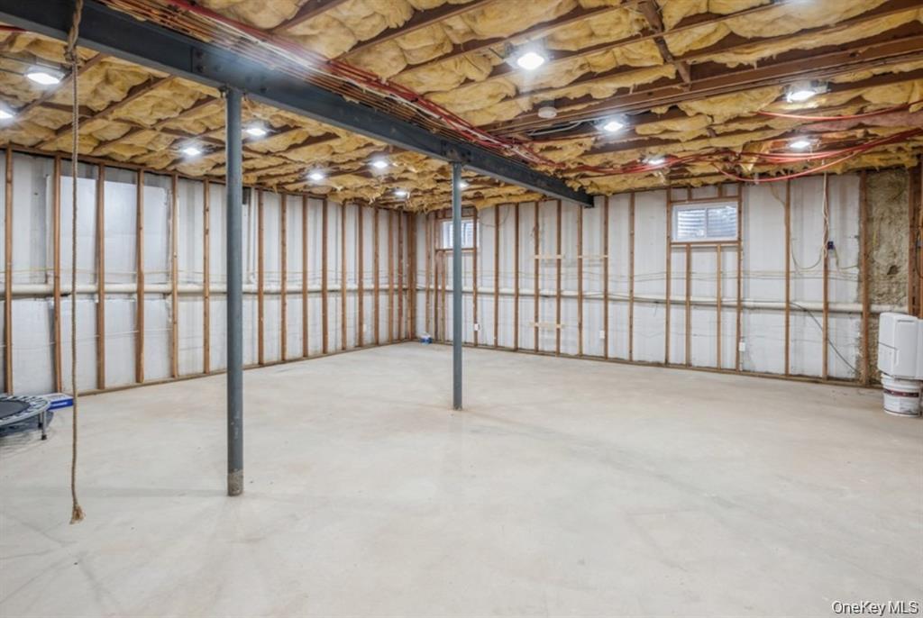 8 Hilltop Drive Property Photo 33