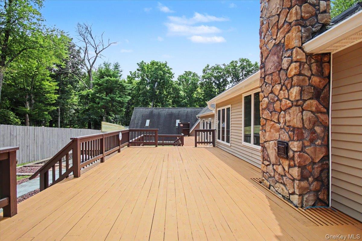 70 Camp Drive Property Photo 3
