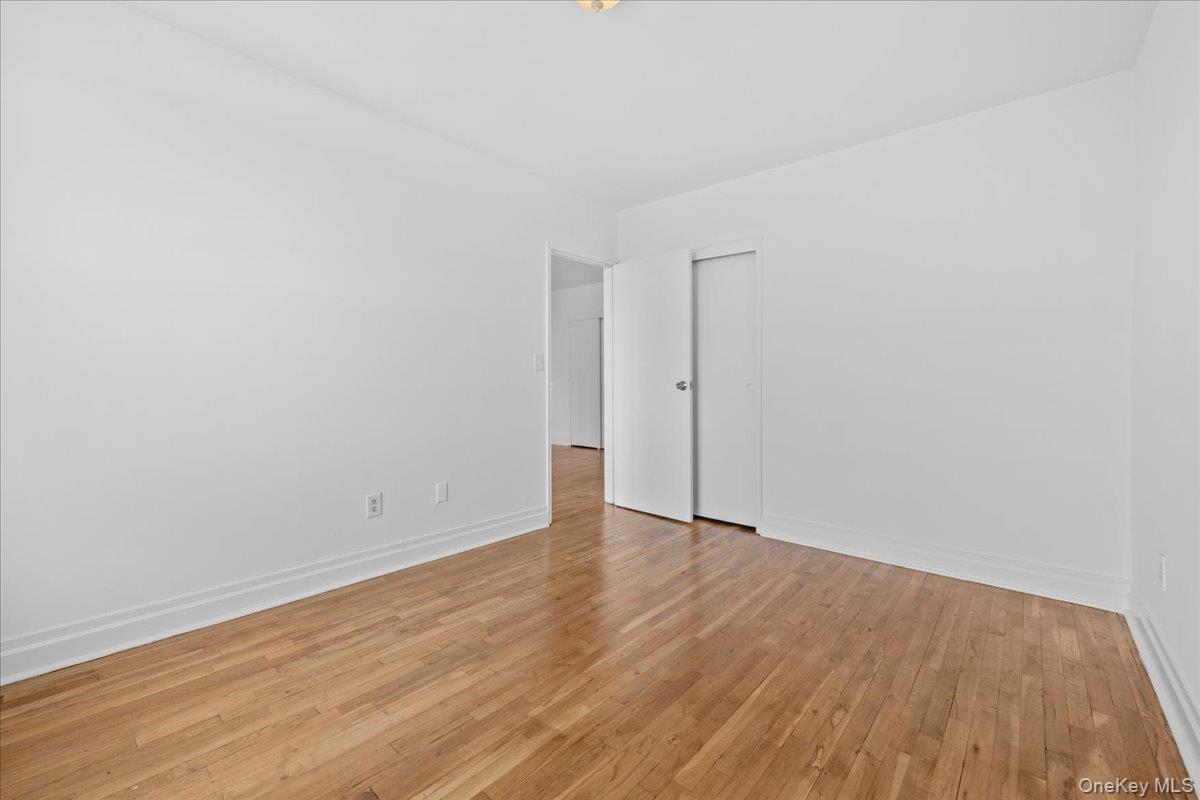 1725 Edison Avenue 5d Property Photo 15