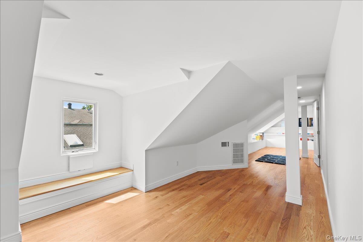 11a Forest Lane Property Photo 40