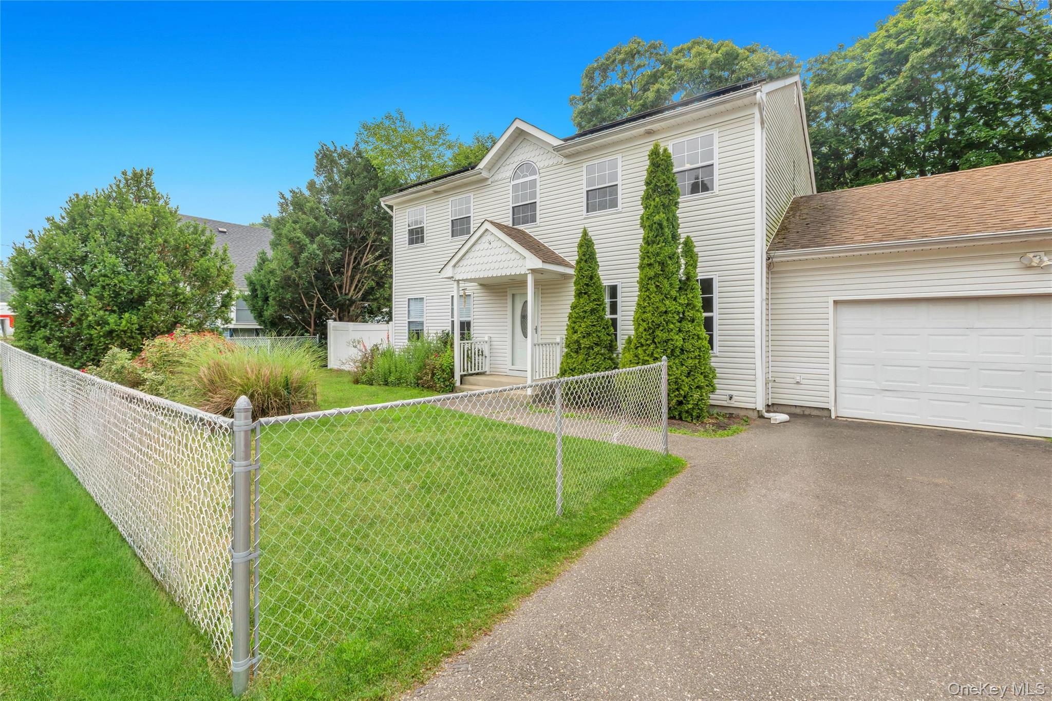 1470 Claas Avenue Property Photo 4