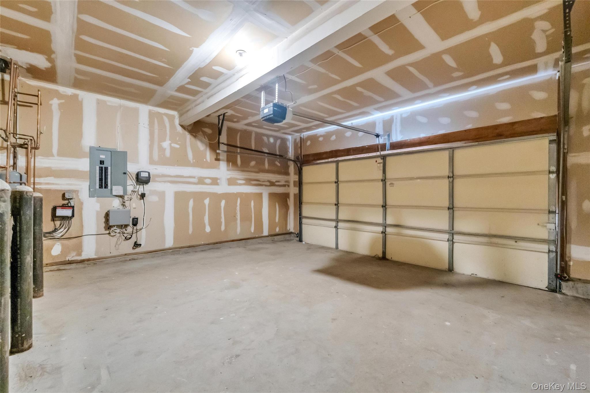 1470 Claas Avenue Property Photo 33