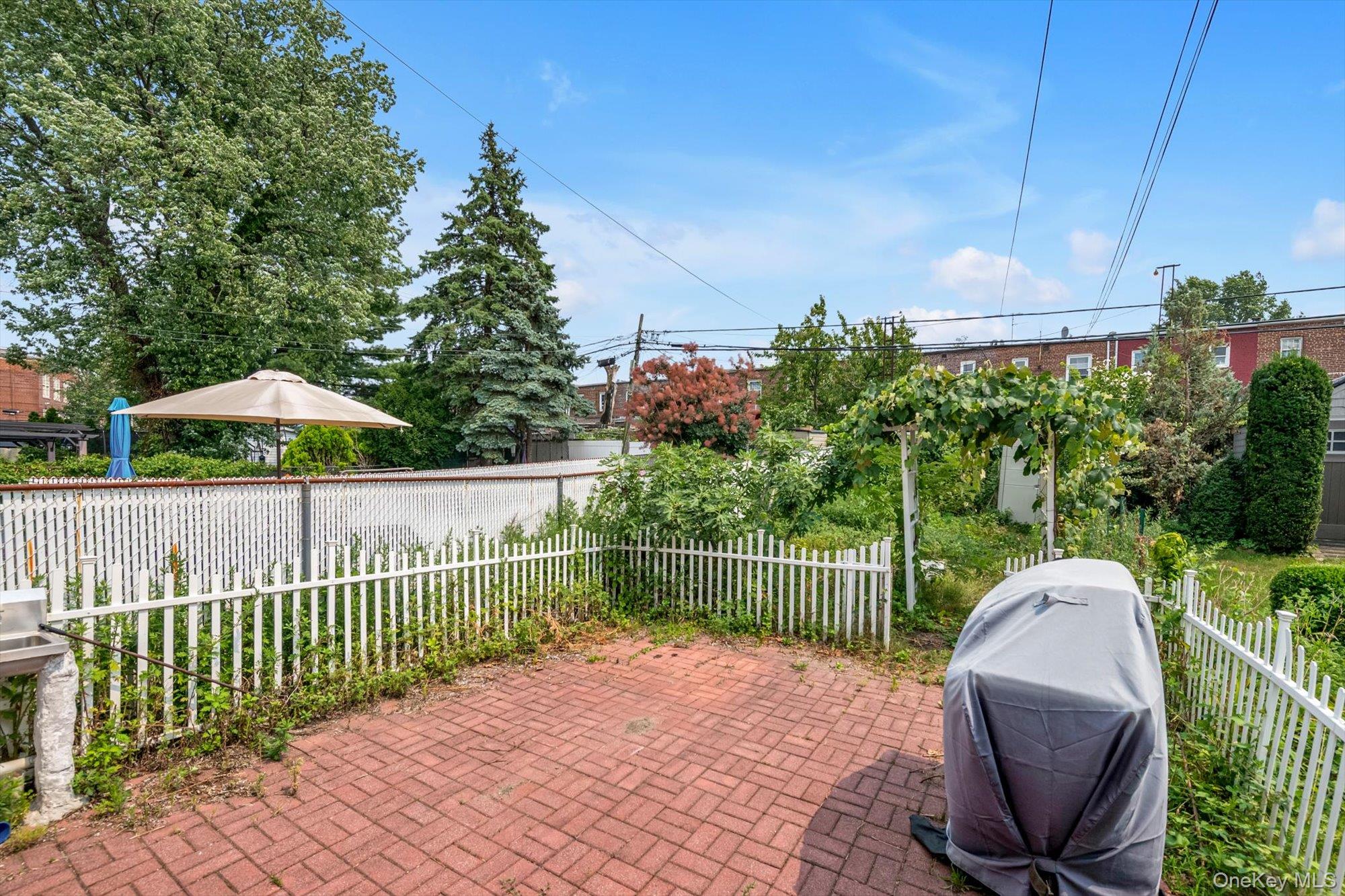 15150 11th Avenue Property Photo 15