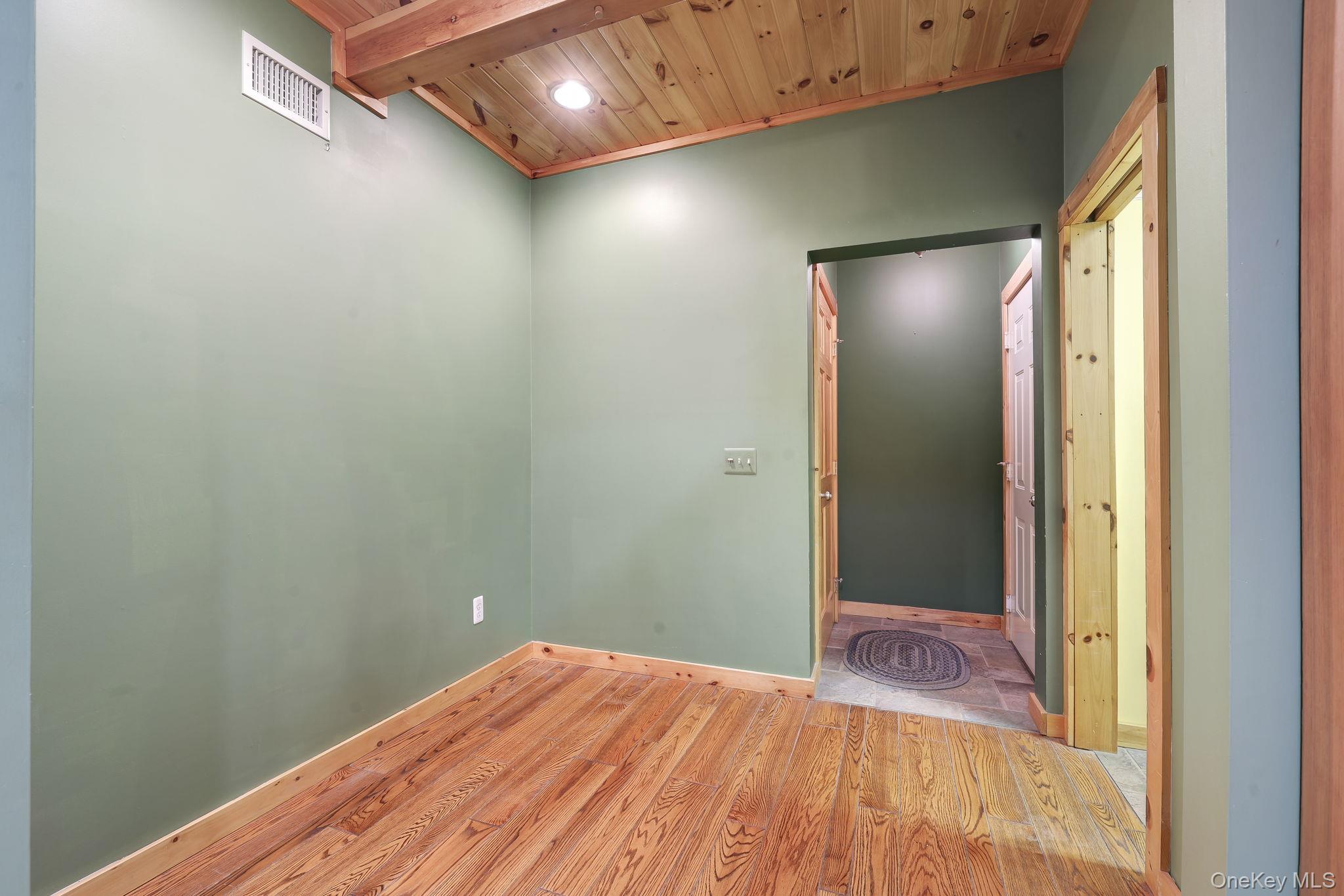 230 Post Road Property Photo 17