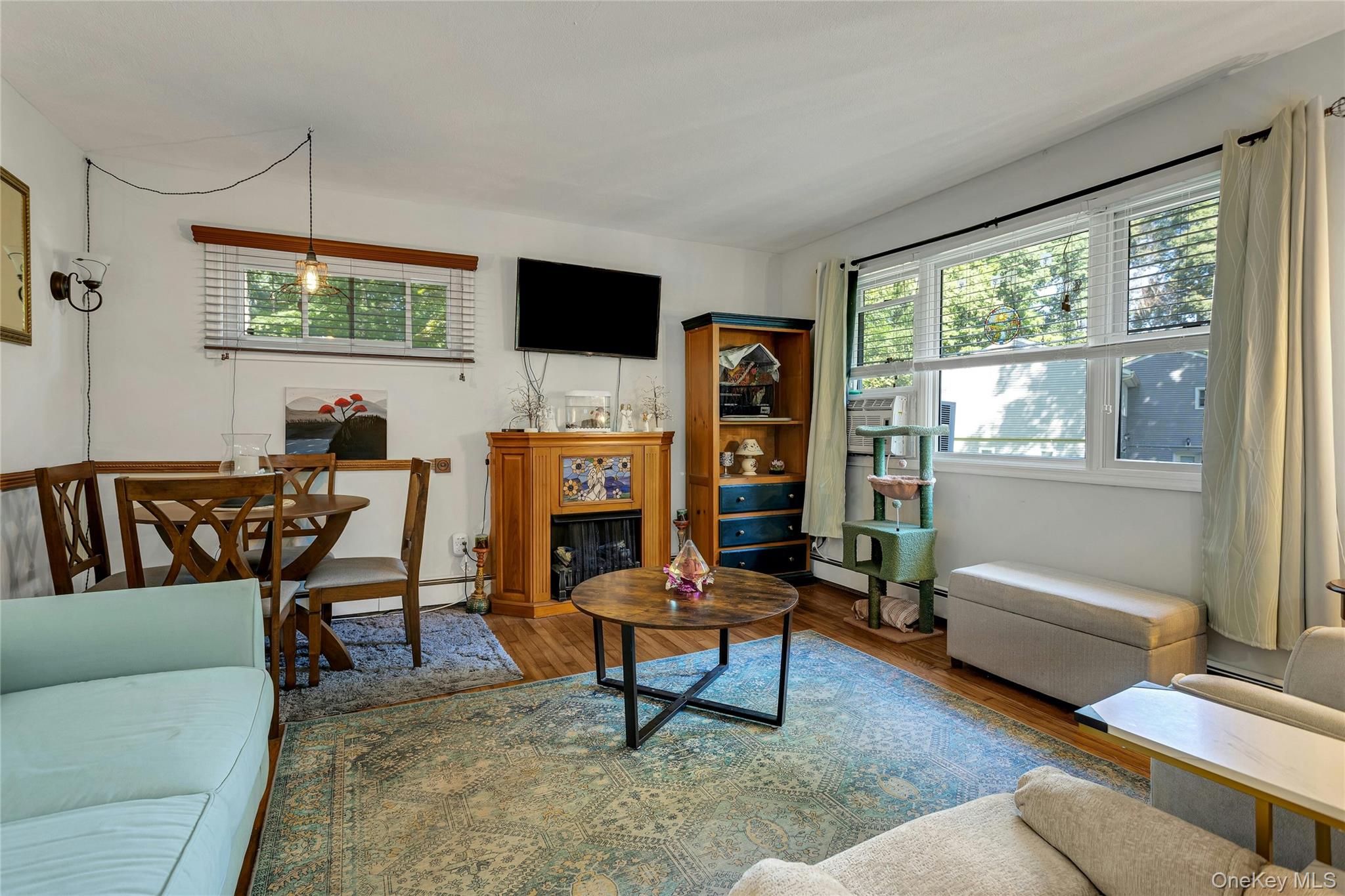 577 Wood Road Property Photo 6