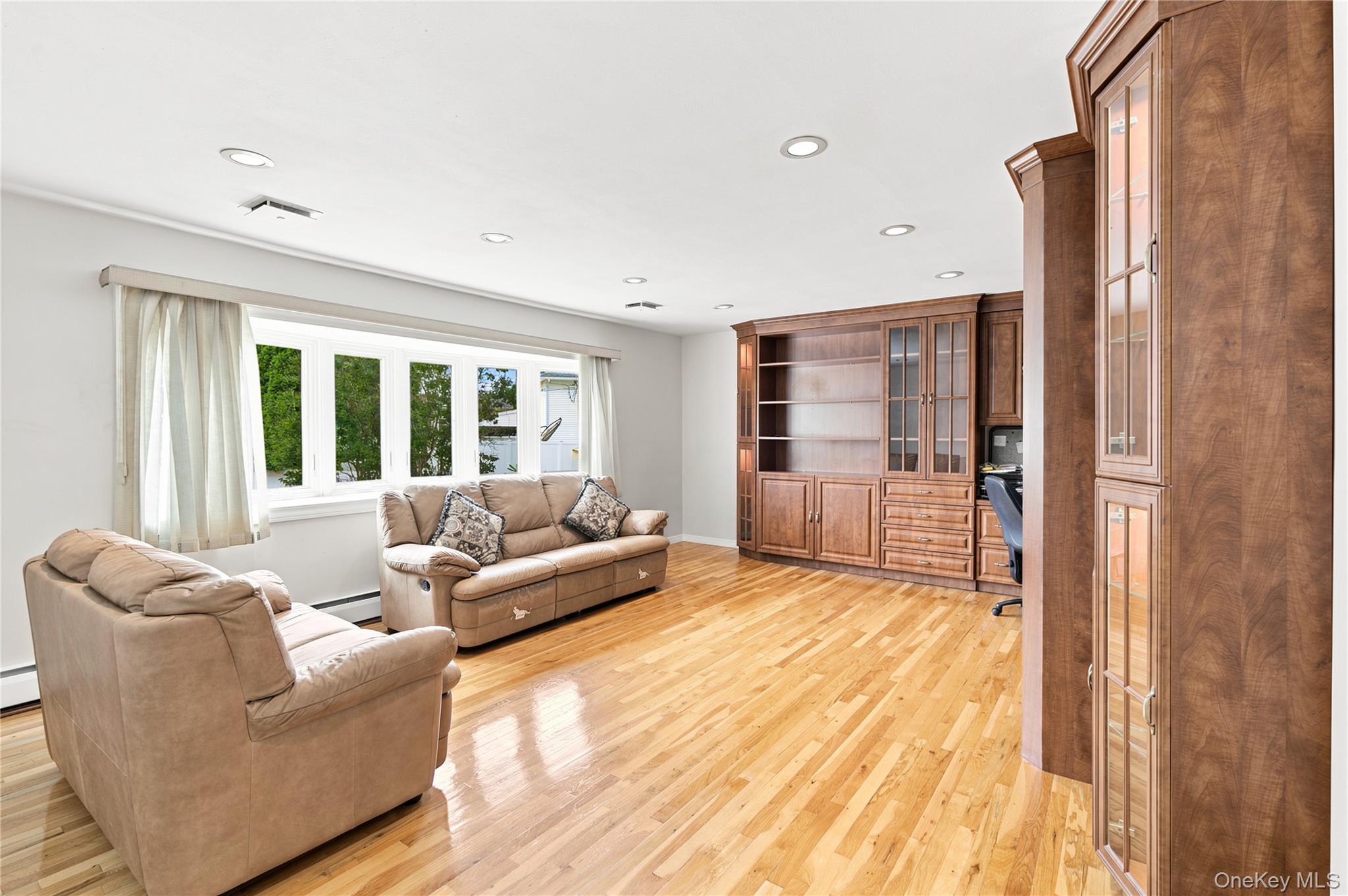 6 Navy Drive Property Photo 7