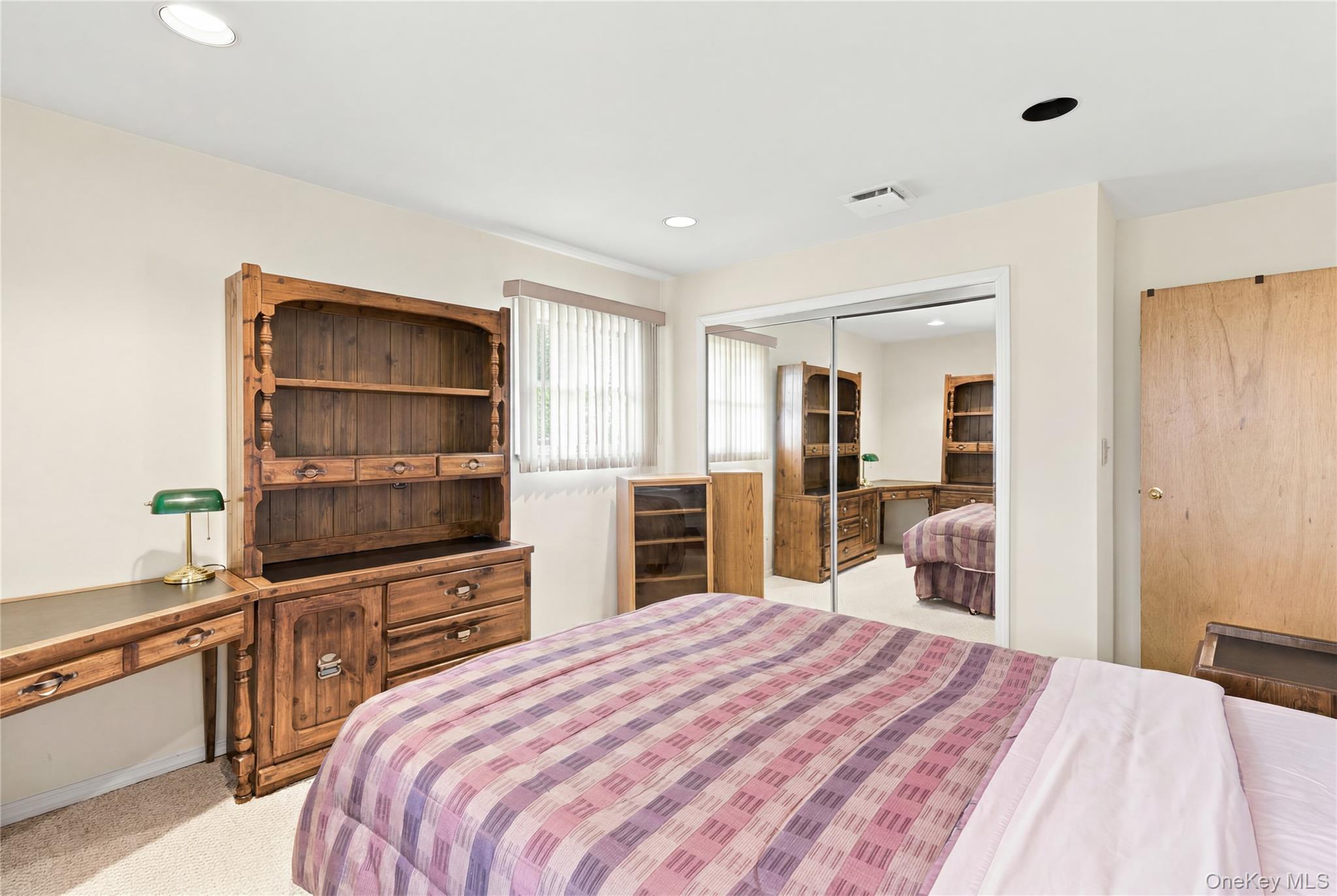 6 Navy Drive Property Photo 26