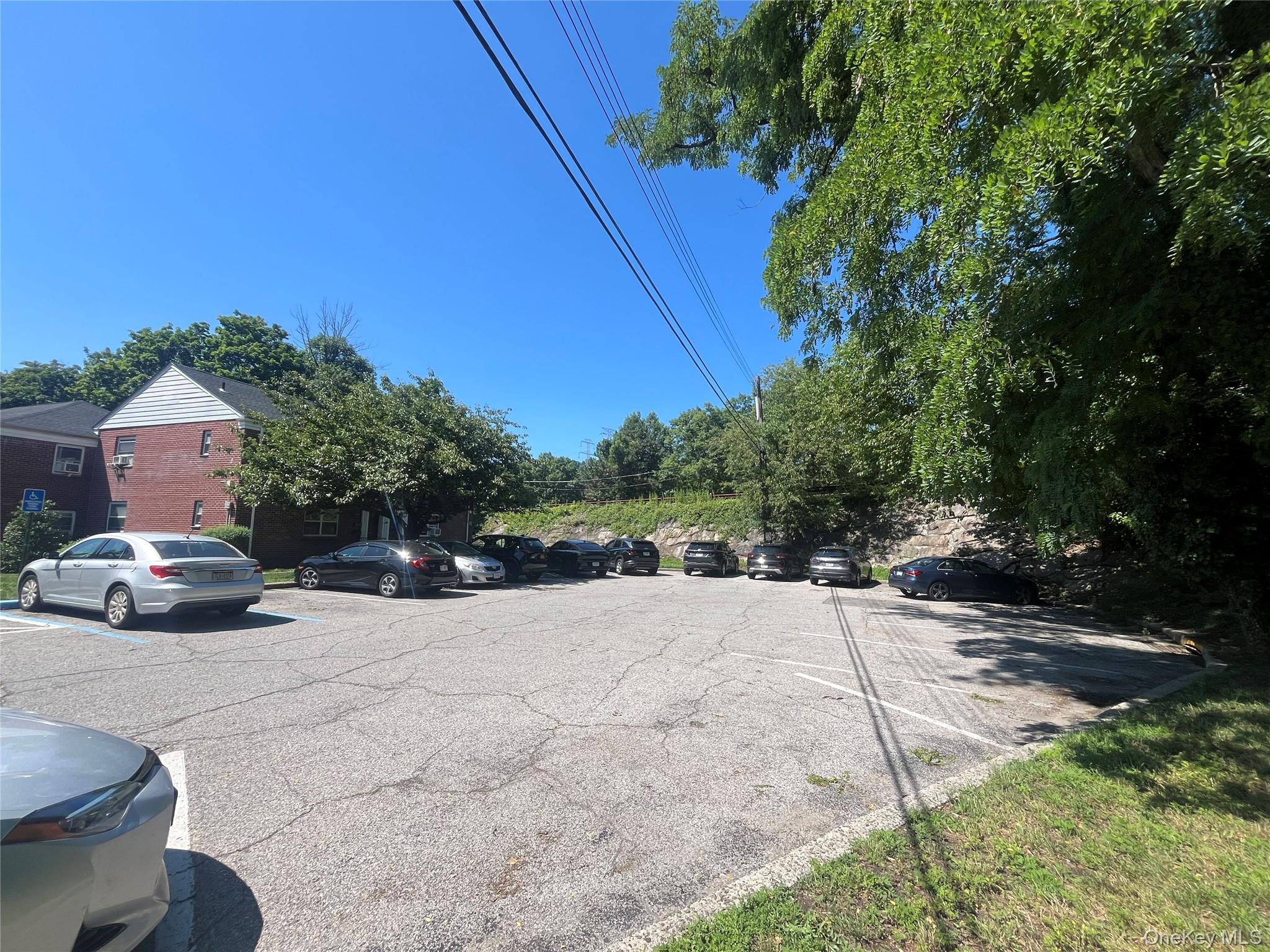 460 Tuckahoe Road 6a Property Photo 14