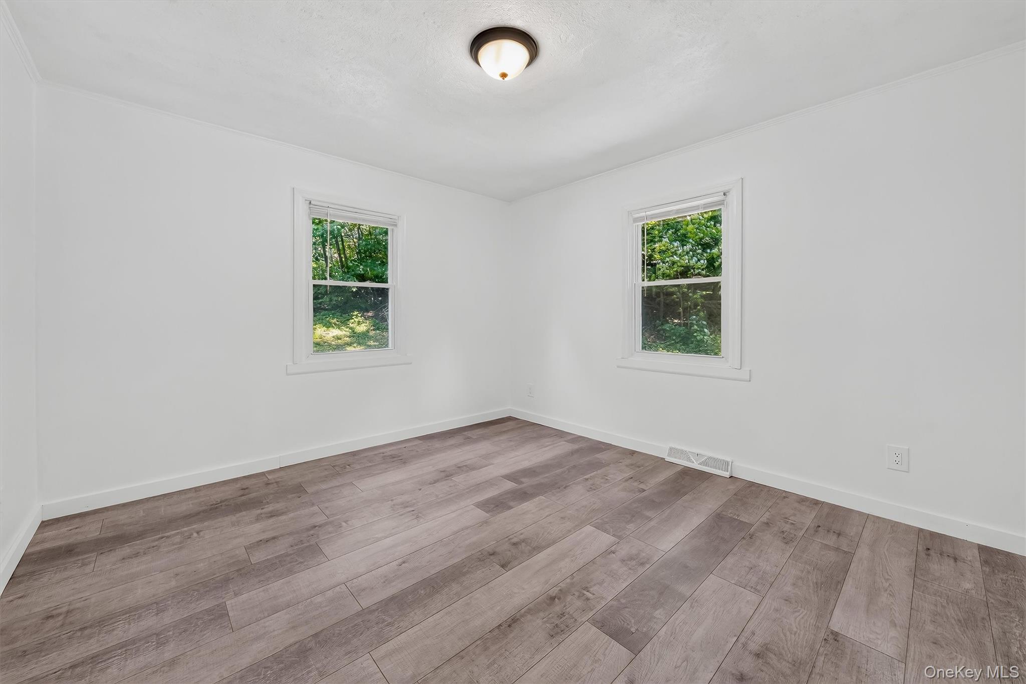 52 Mountain Avenue Property Photo 10