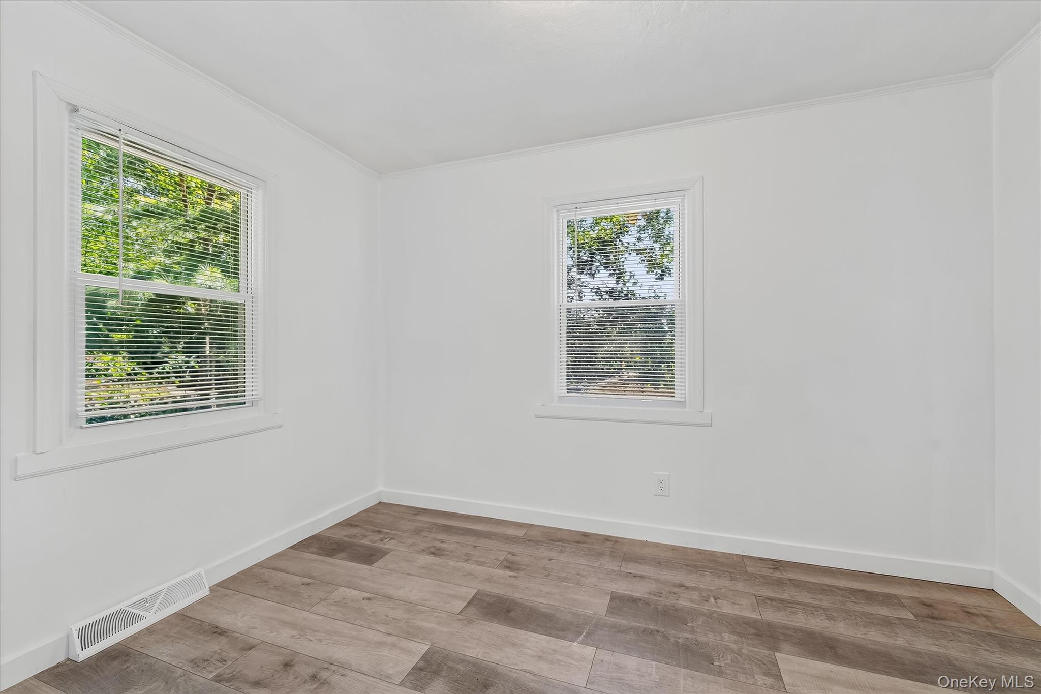 52 Mountain Avenue Property Photo 13
