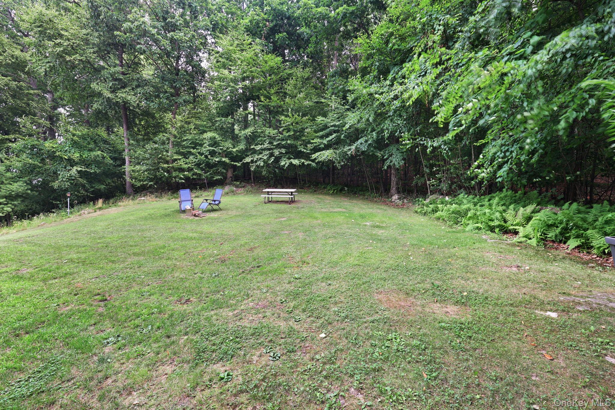 320 White Bridge Road Property Photo 3