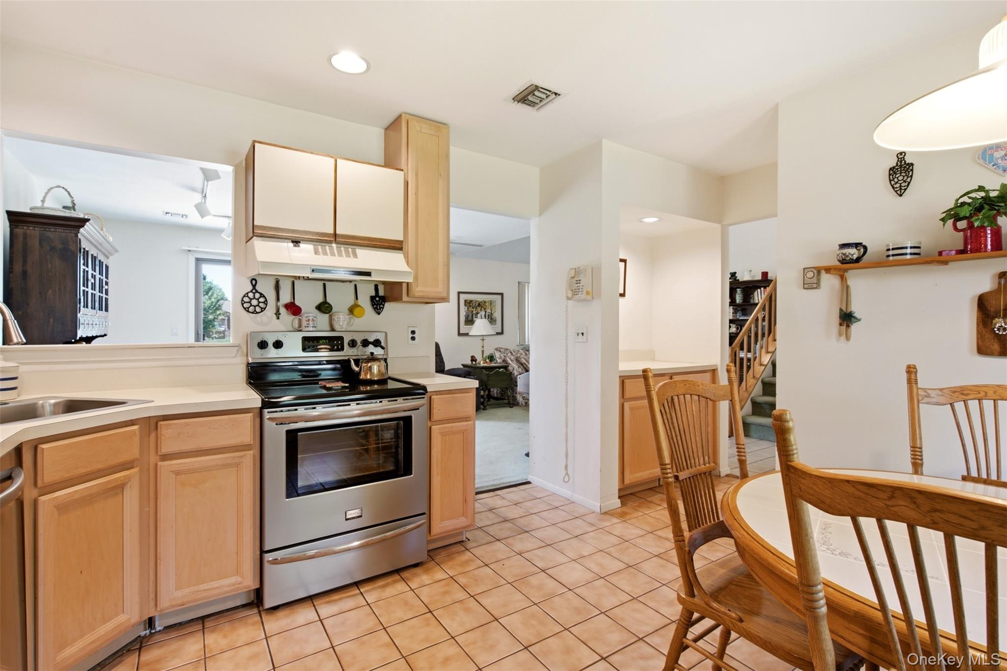 113 Scarlett Drive Property Photo 10