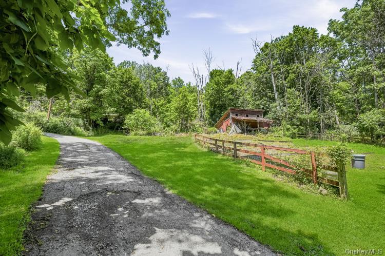 14 Smith Hill Road Property Photo 47