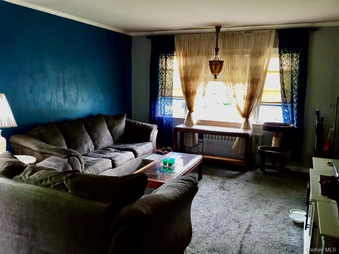 1207 Slabey Avenue Property Photo 3