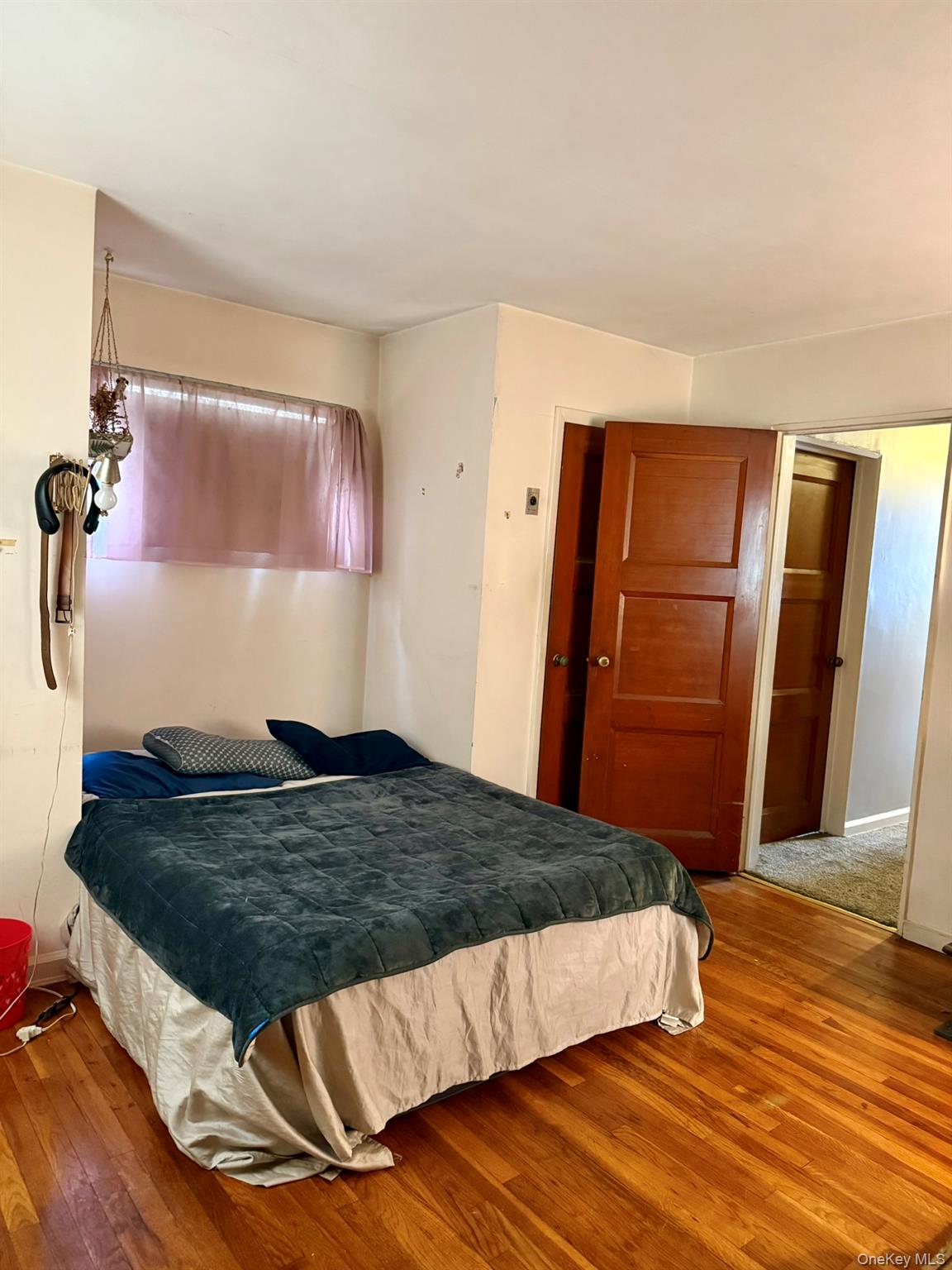 1207 Slabey Avenue Property Photo 8