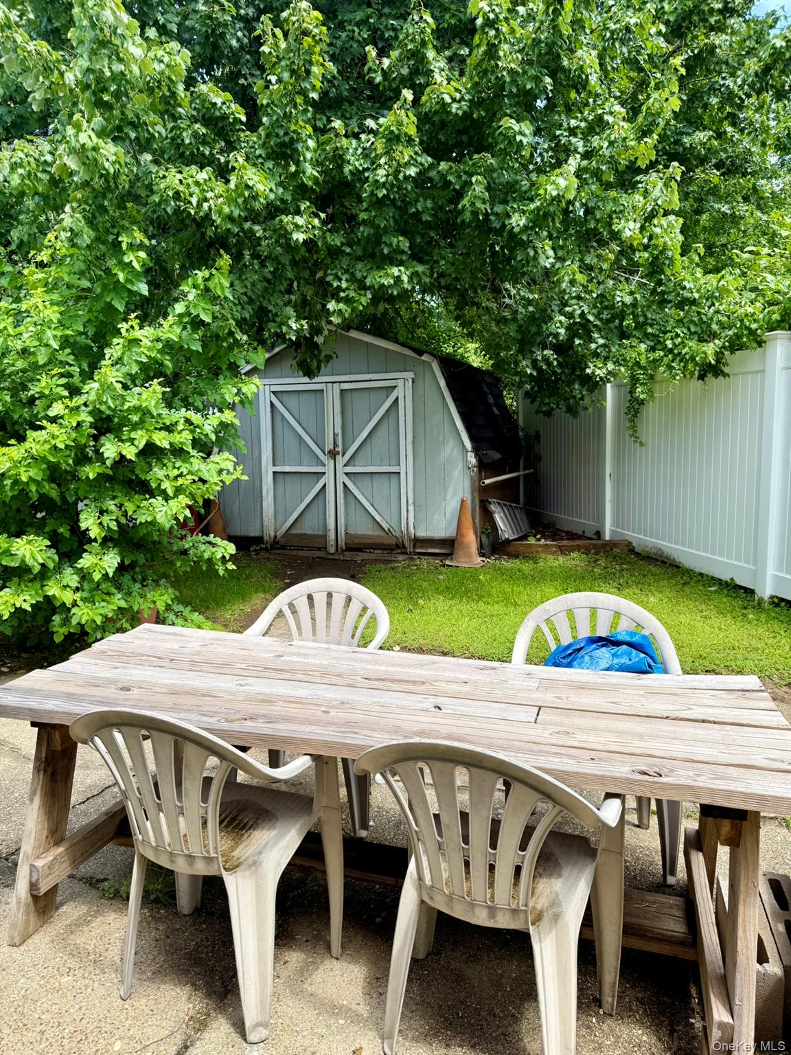 1207 Slabey Avenue Property Photo 26