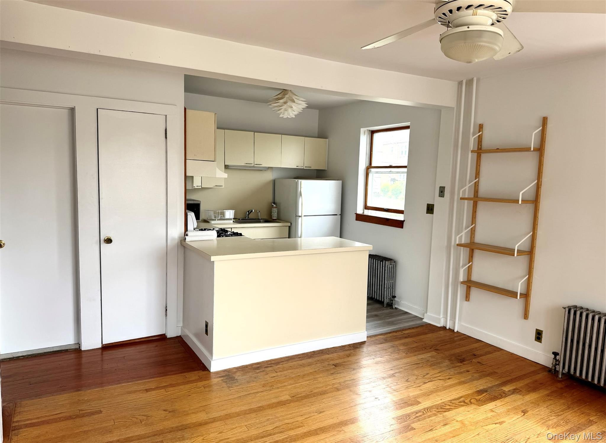 12 Villard Avenue 2 Property Photo 5