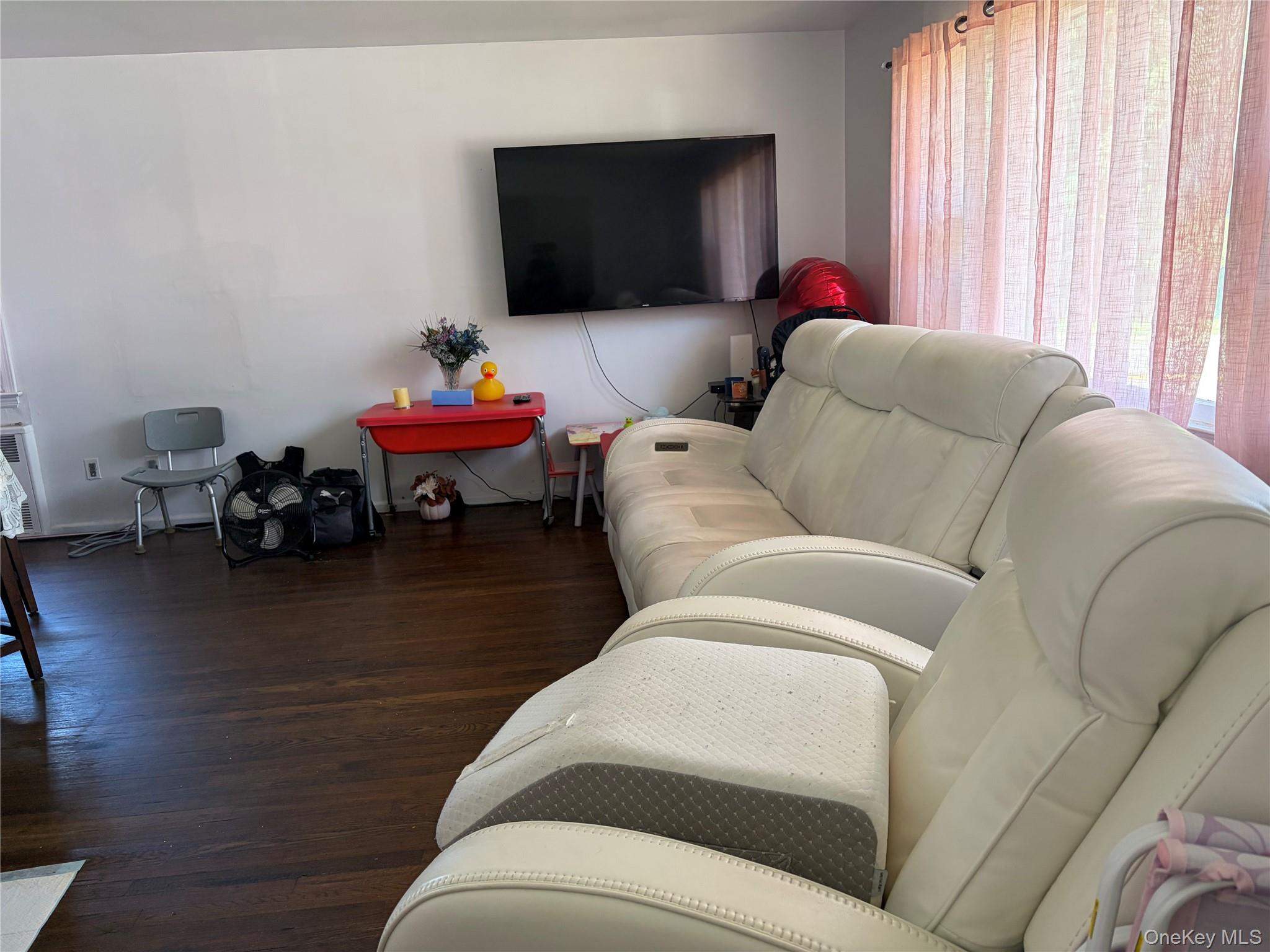 159 Church Street Property Photo 3