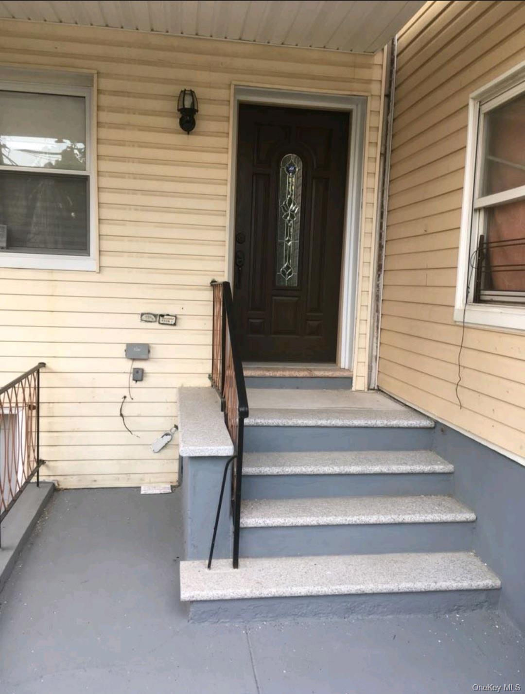 1281 E 223rd Street Property Photo 15