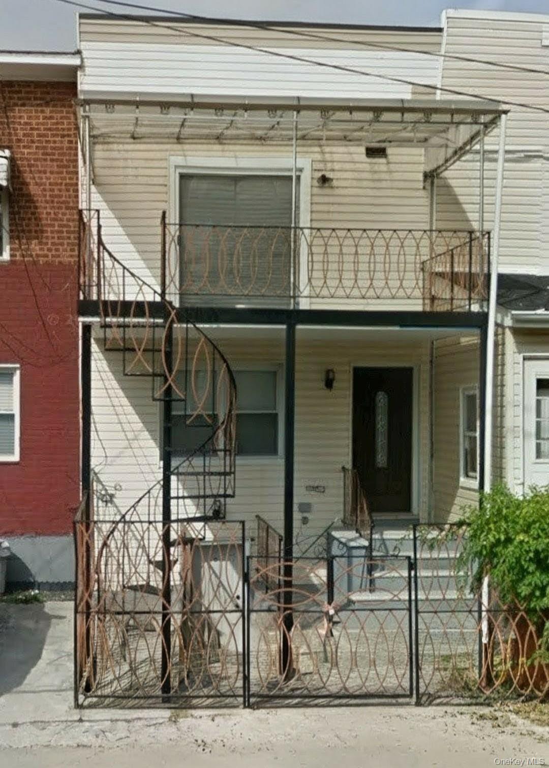 1281 E 223rd Street Property Photo 16