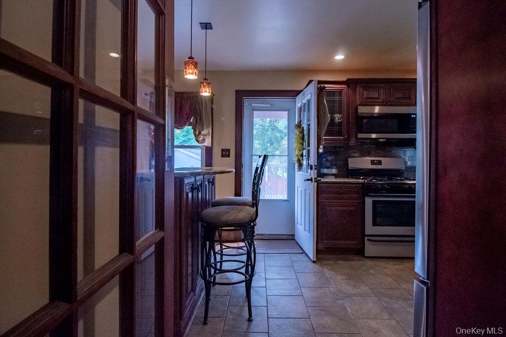 1 Carnation Avenue Property Photo 15