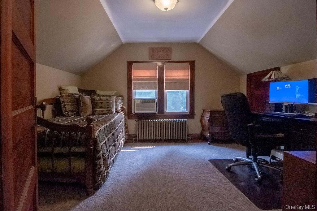 1 Carnation Avenue Property Photo 31