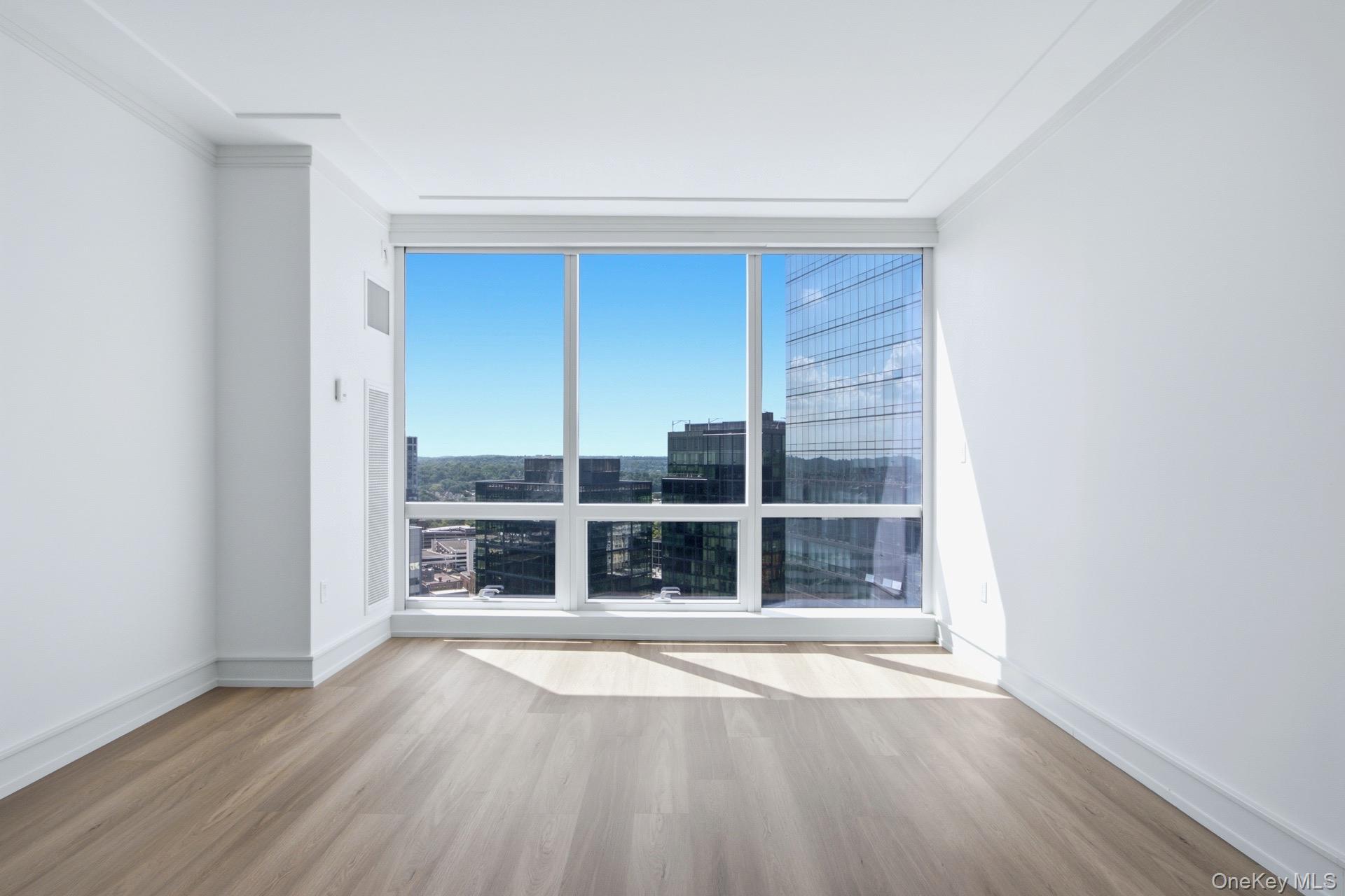 1 Renaissance Square 26g Property Photo 16