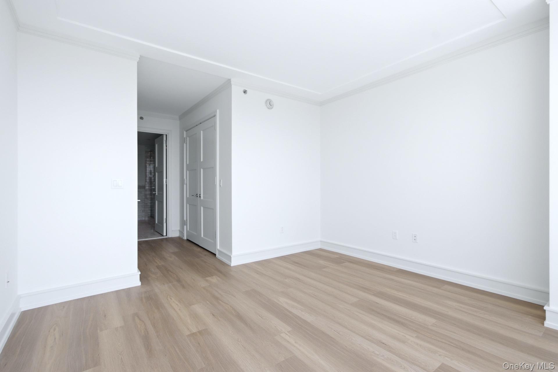 1 Renaissance Square 26g Property Photo 17
