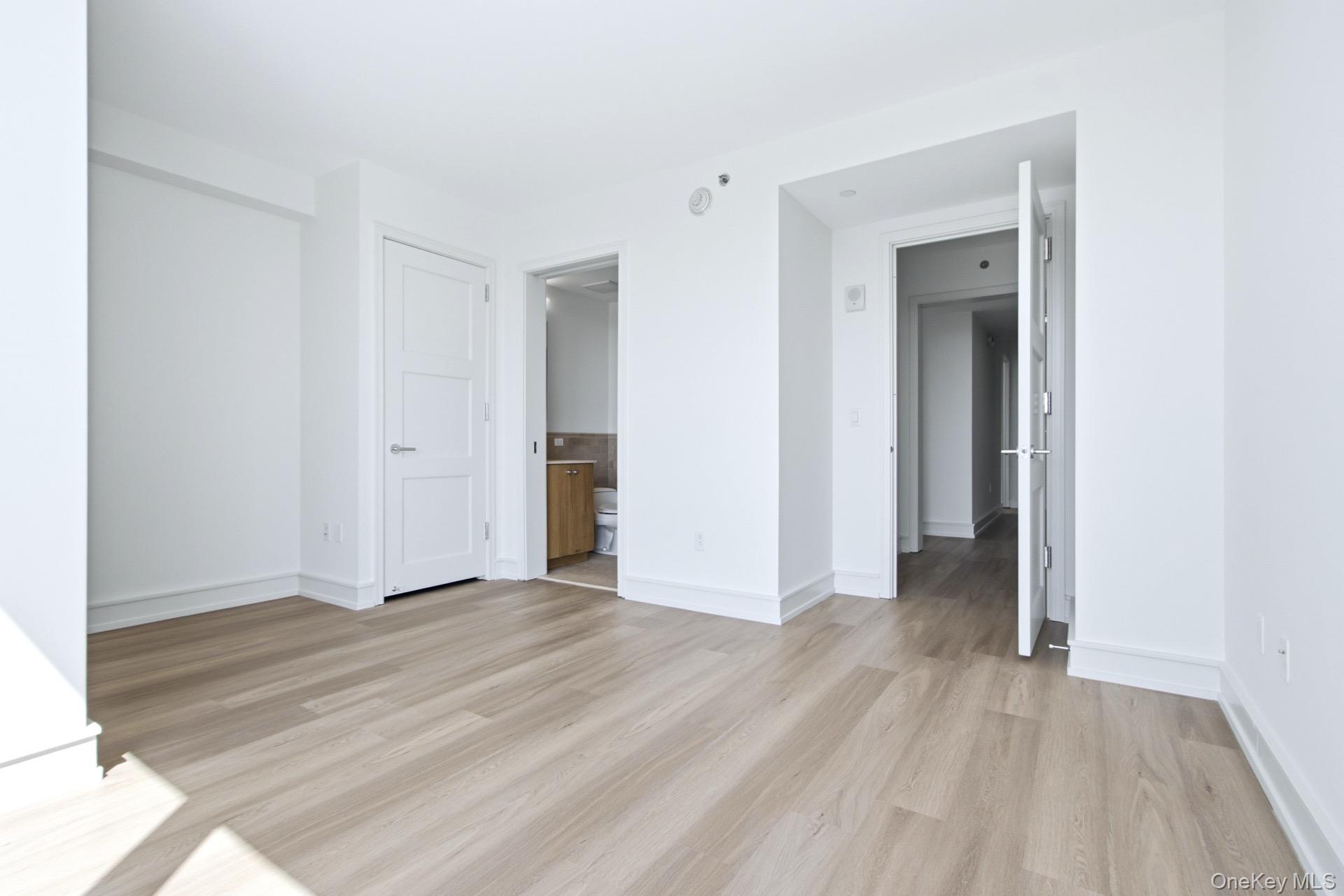 1 Renaissance Square 26g Property Photo 23