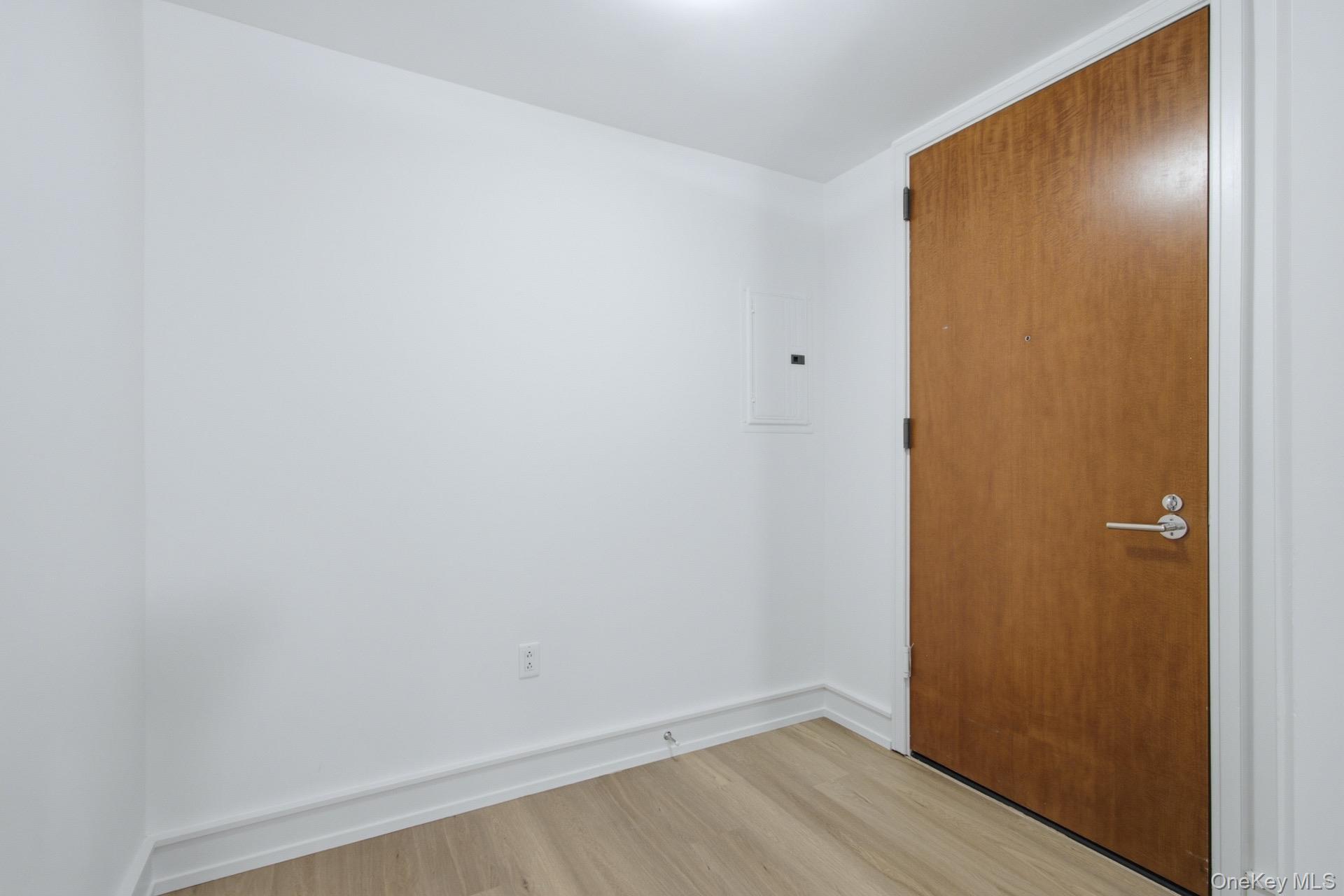 1 Renaissance Square 26g Property Photo 31