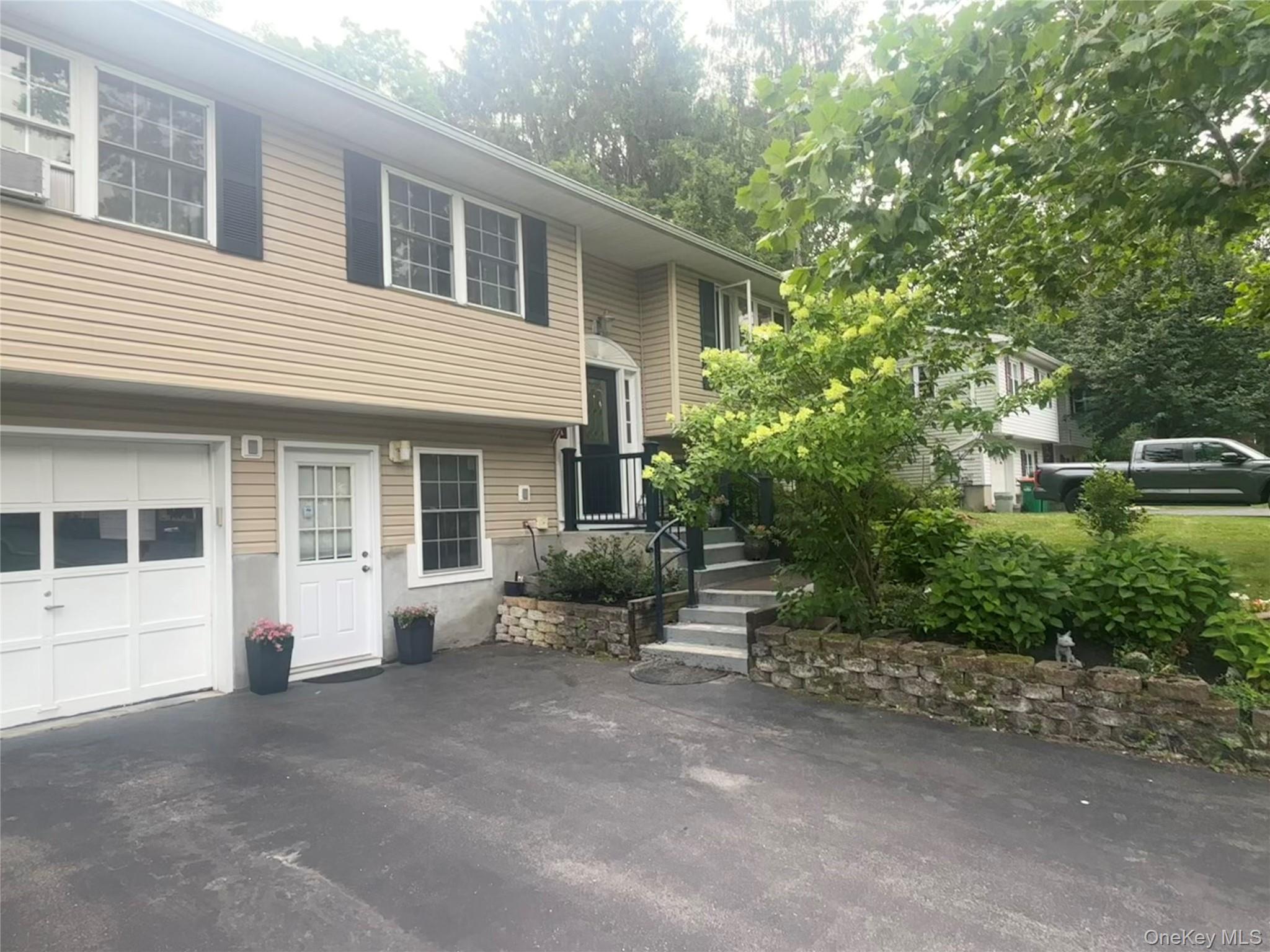 23 Hankin Loop Property Photo 4