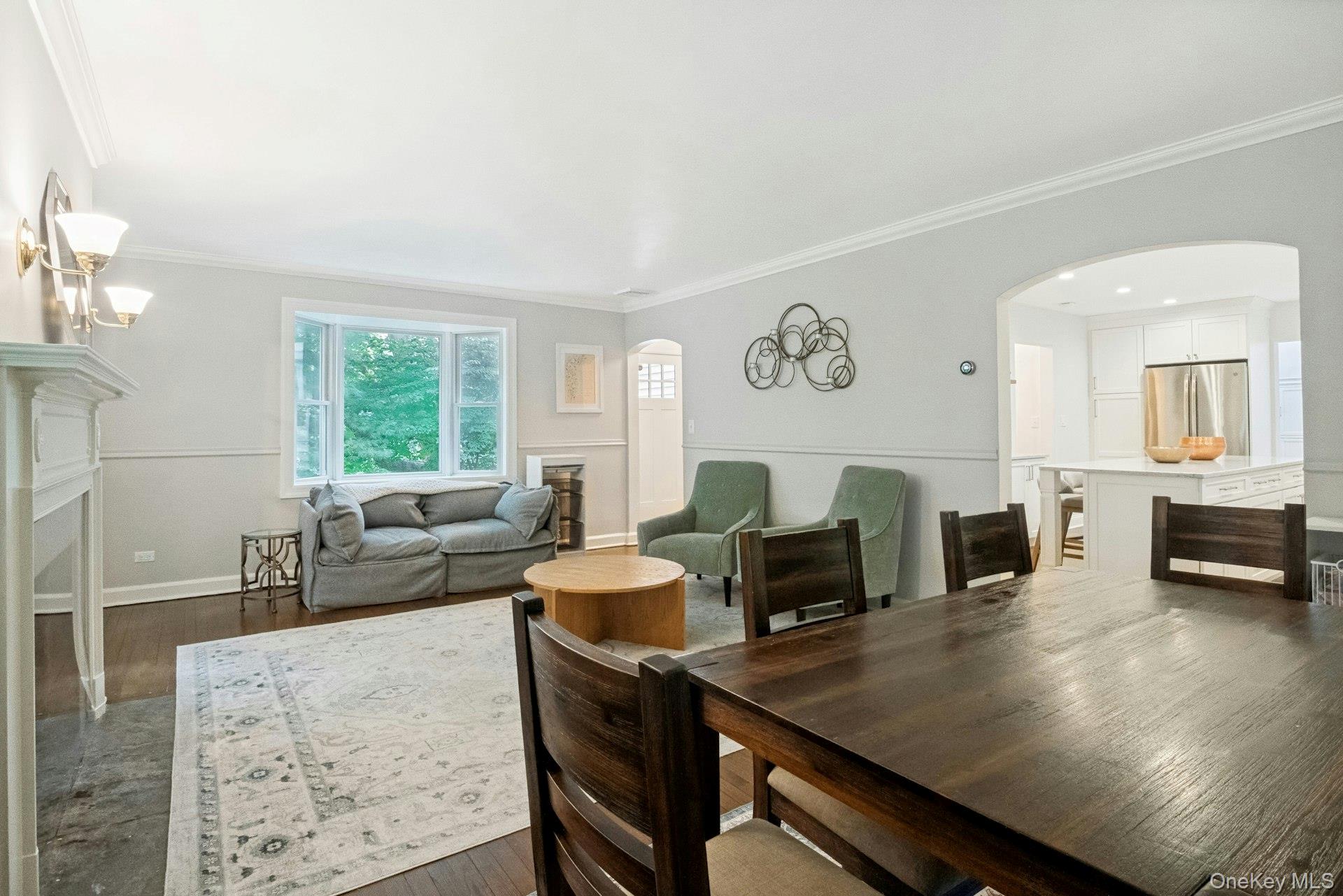 109 N Bedford Road Property Photo 8