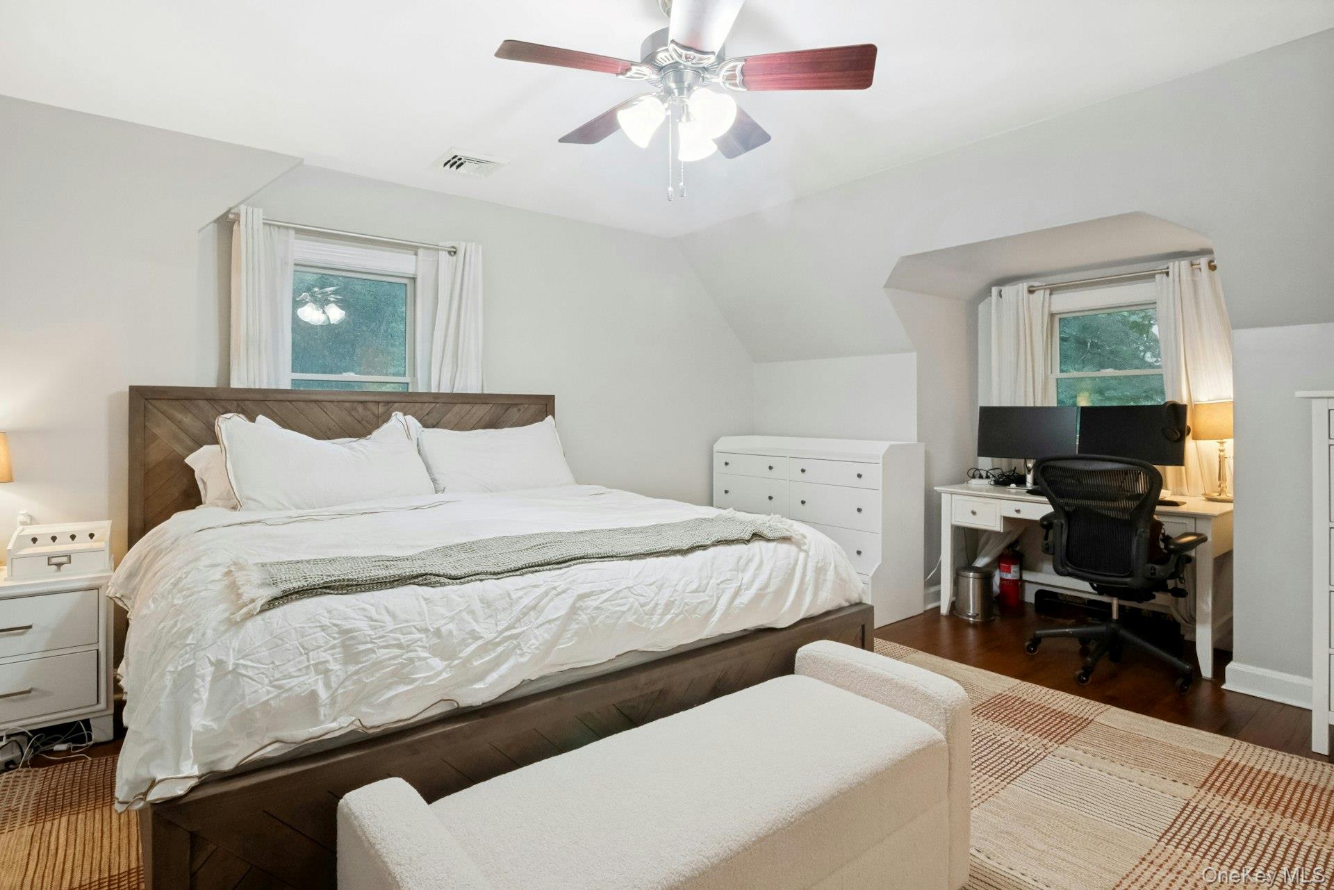 109 N Bedford Road Property Photo 24