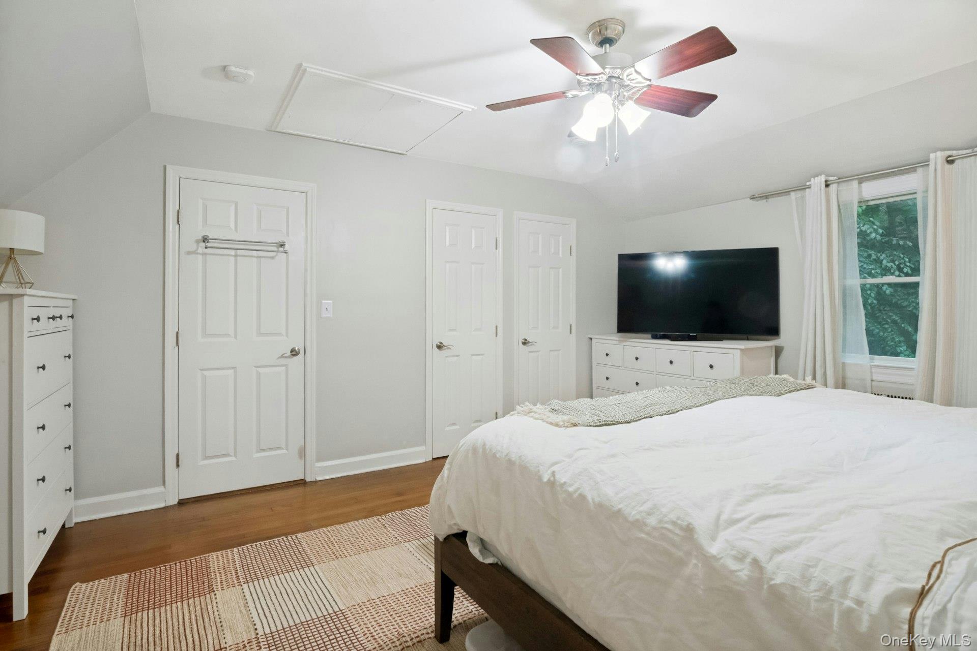 109 N Bedford Road Property Photo 25