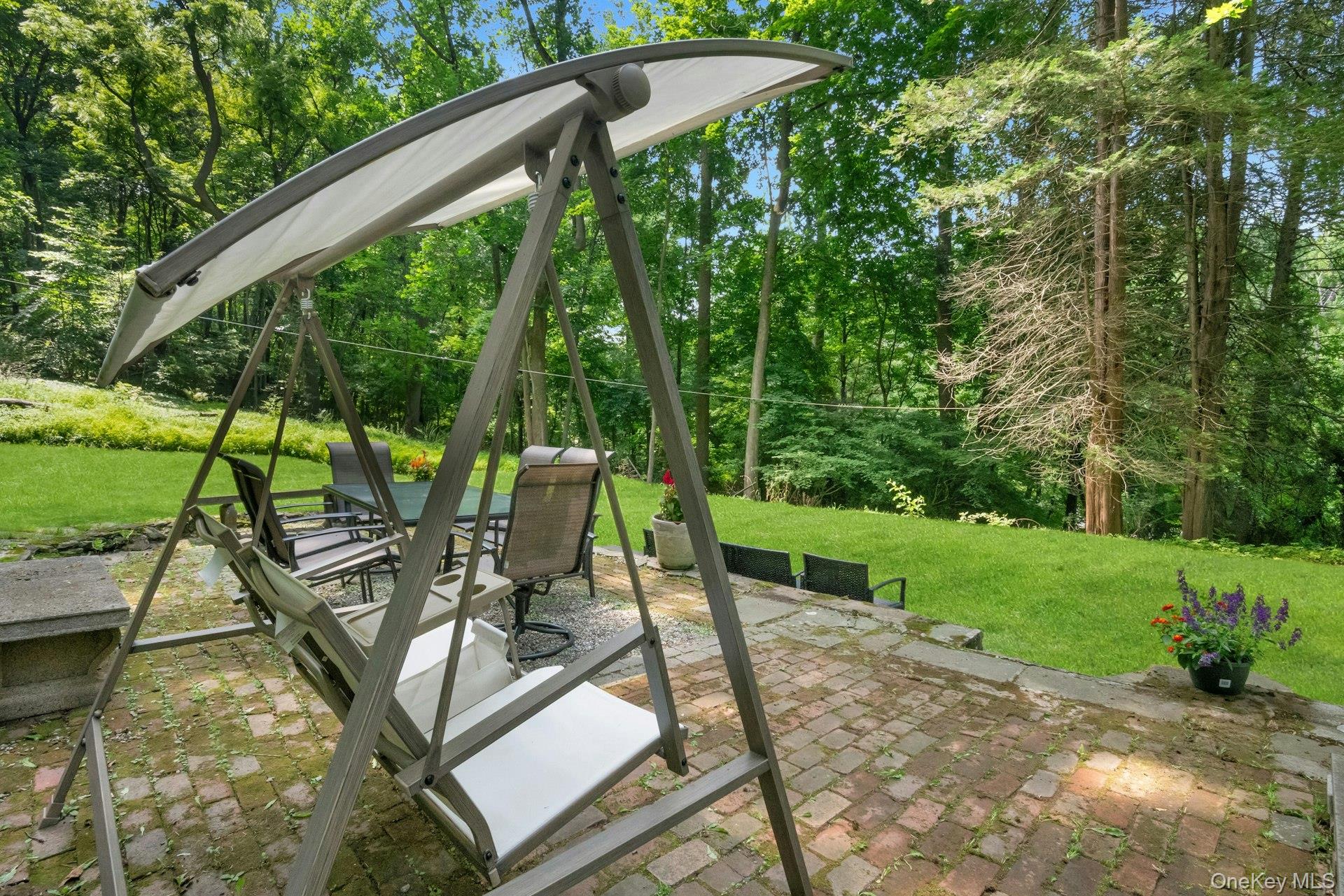 109 N Bedford Road Property Photo 33