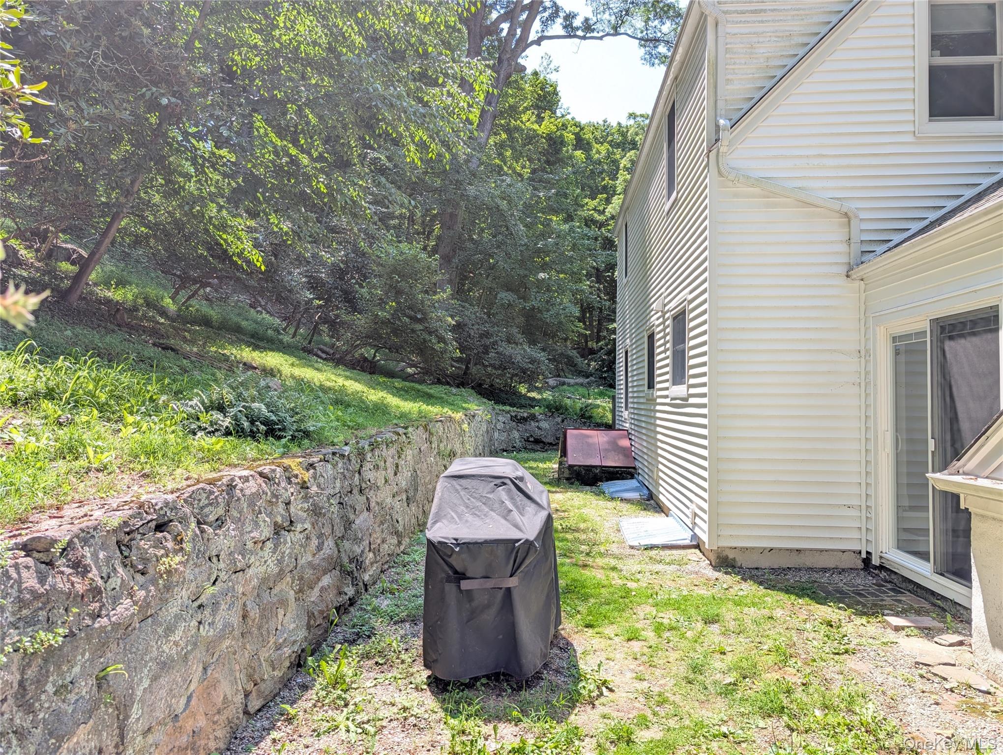 109 N Bedford Road Property Photo 35