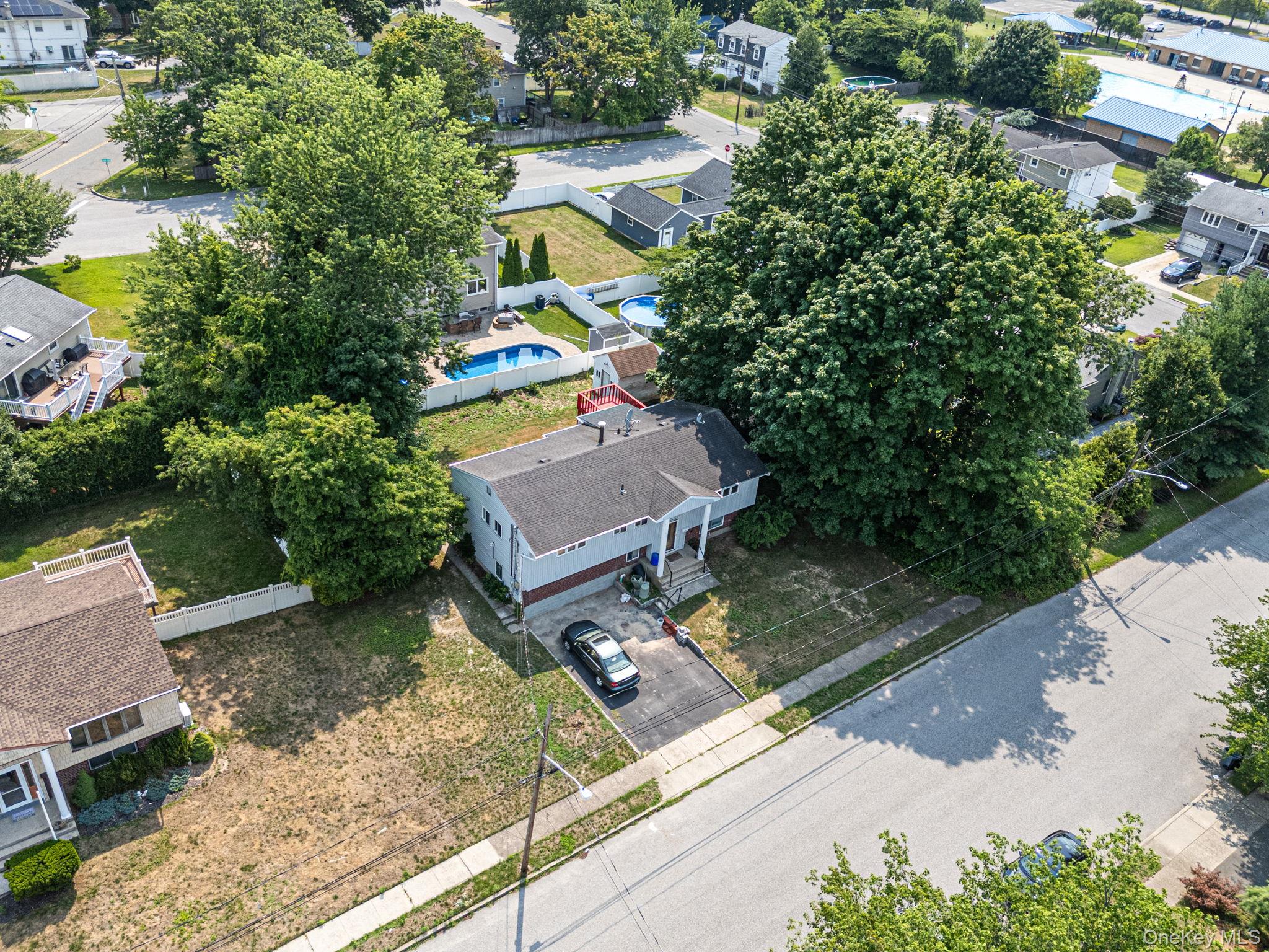 49 Eastern Avenue Property Photo 2